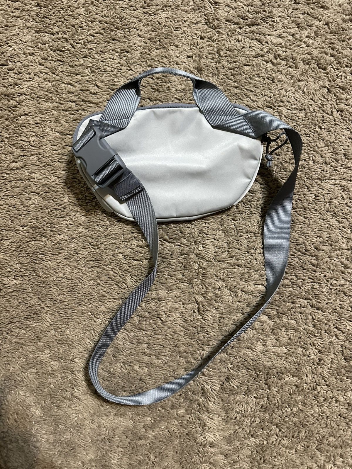 Lululemon Vintage Lululemon all day essentials bag 00s Size ONE SIZE - 4 Thumbnail