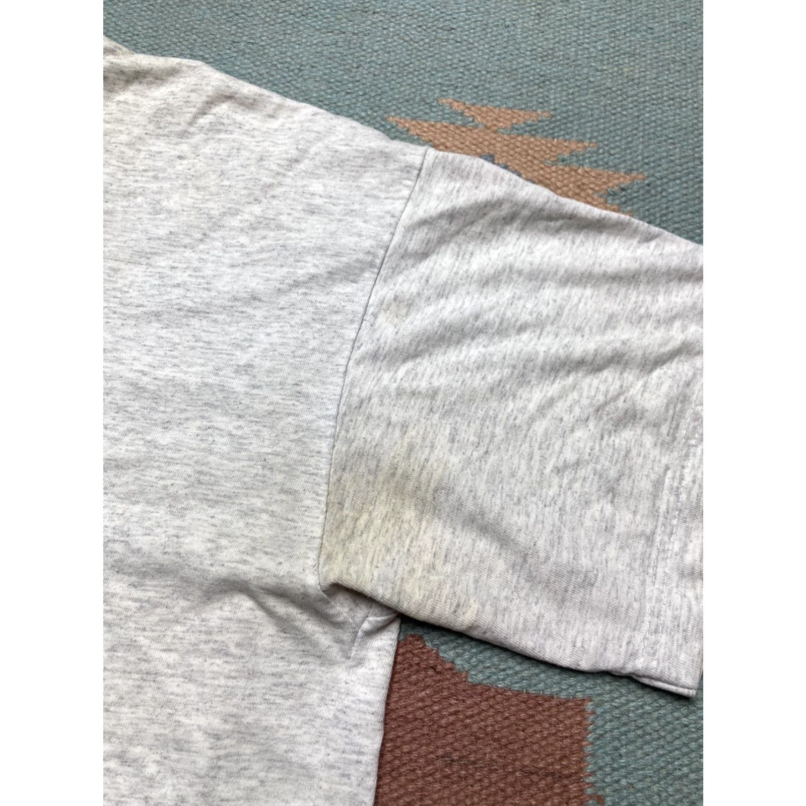 Vintage VINTAGE Barbados West Indies T-Shirt Sea Turtles Embroidered 90s Large Mens Gray, 90s Theme, Embroidered Accents, Sea Brand, T-Shirt, Size L Size US L / EU 52-54 / 3 - 6 Thumbnail