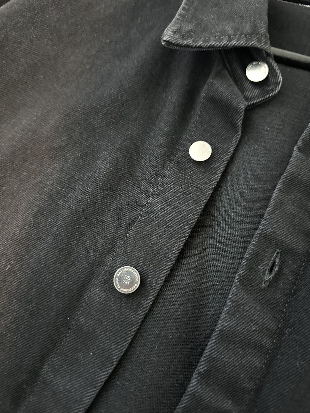 Raf Simons Raf Simons Black Patch Denim Shirt Size US M / EU 48-50 / 2 - 4 Thumbnail