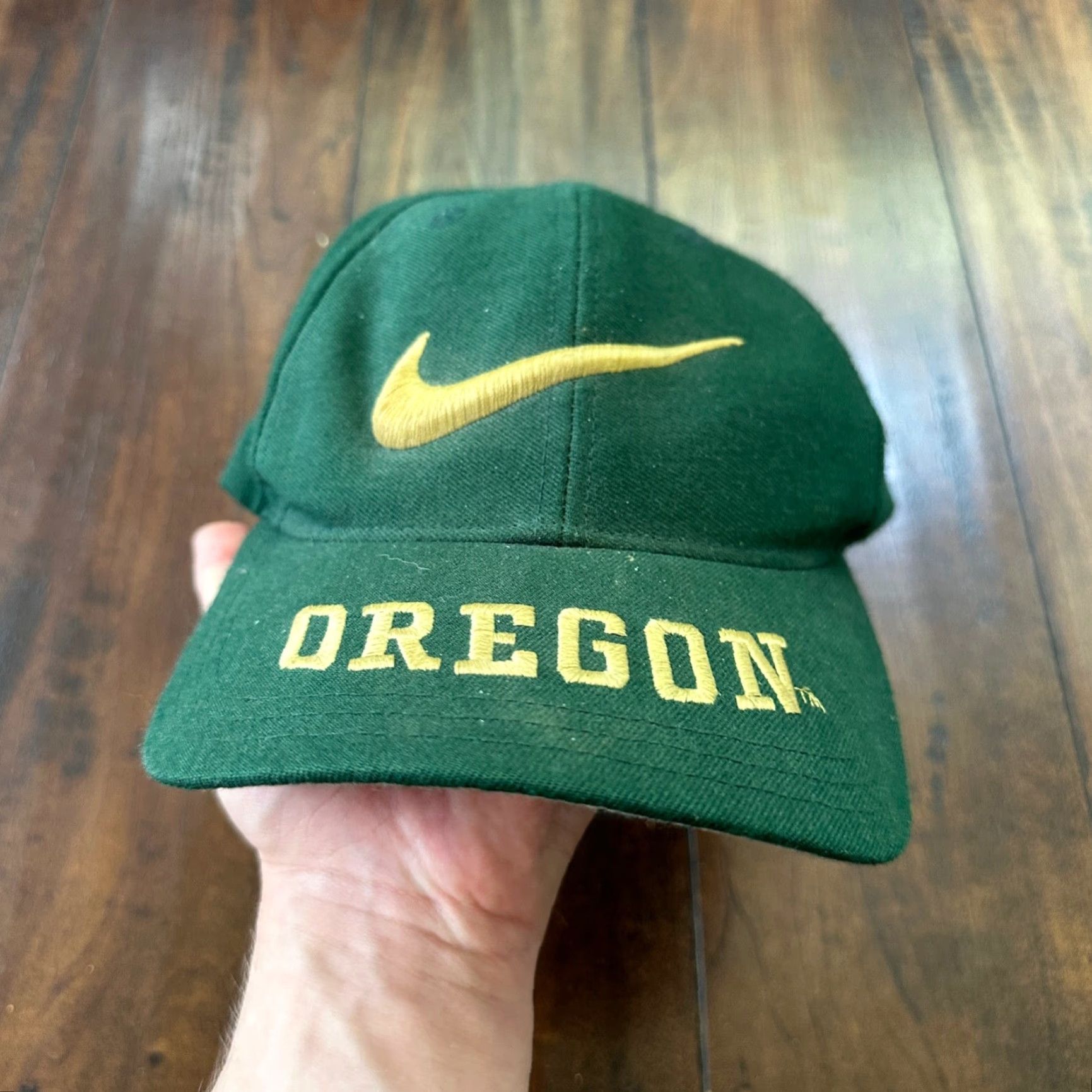 Nike VINTAGE Nike Oregon Swoosh Hat Cap Snapback One Size Green 90s OSU Beavers Mens Size ONE SIZE - 2 Thumbnail