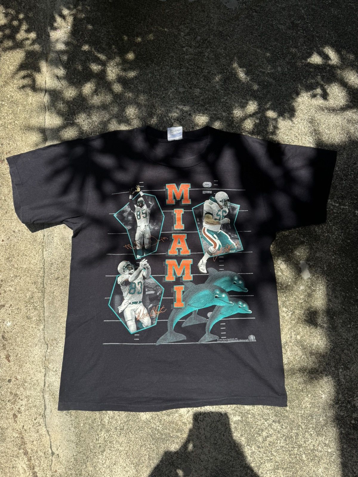 NFL Vintage MIAMI DOAPHINS NFL tee Size US L / EU 52-54 / 3 - 1 Thumbnail