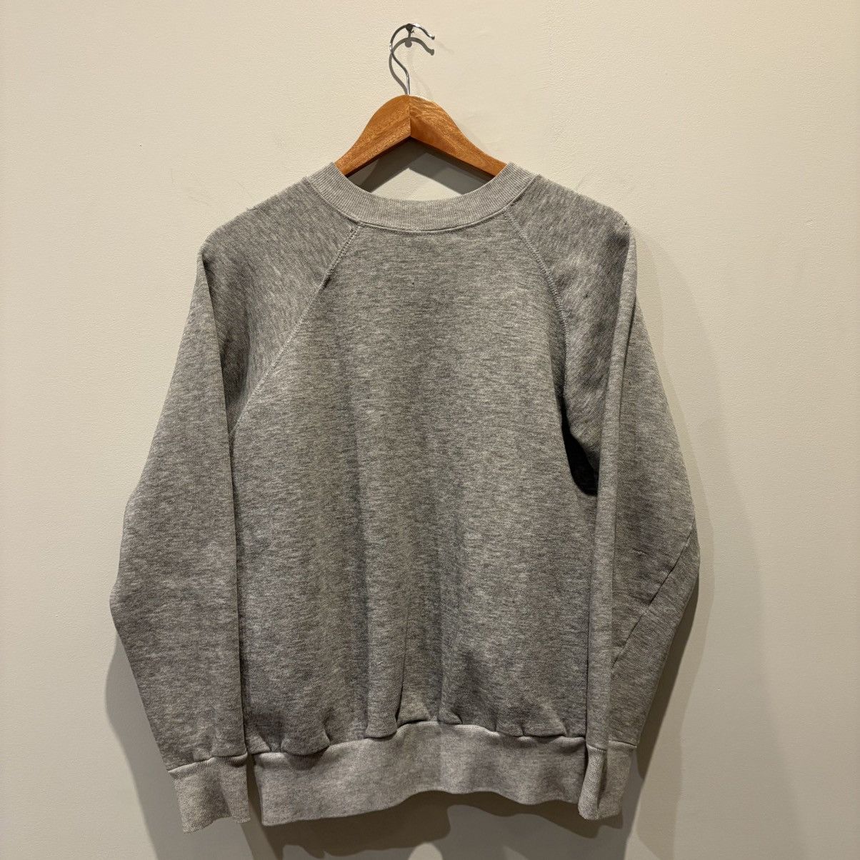 Vintage Vintage Chain stitched Black Flag Raglan Crewneck Sweatshirt Size US M / EU 48-50 / 2 - 3 Thumbnail