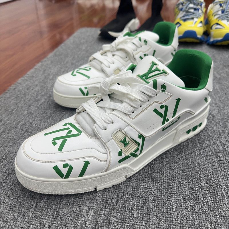 Louis Vuitton Louis Vuitton Green and White Trainer Sneakers 0079 Size US 10 / EU 43 - 1 Thumbnail