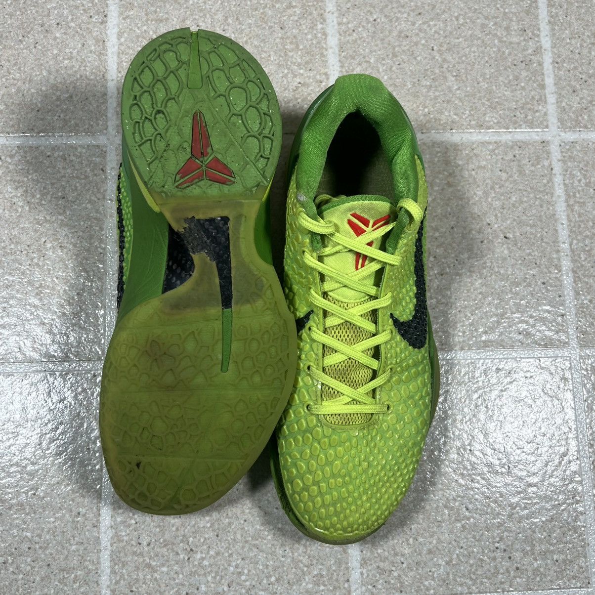 Nike Size 7 - Nike Zoom Kobe 6 Protro Low Grinch Size US 7 / EU 40 - 4 Thumbnail