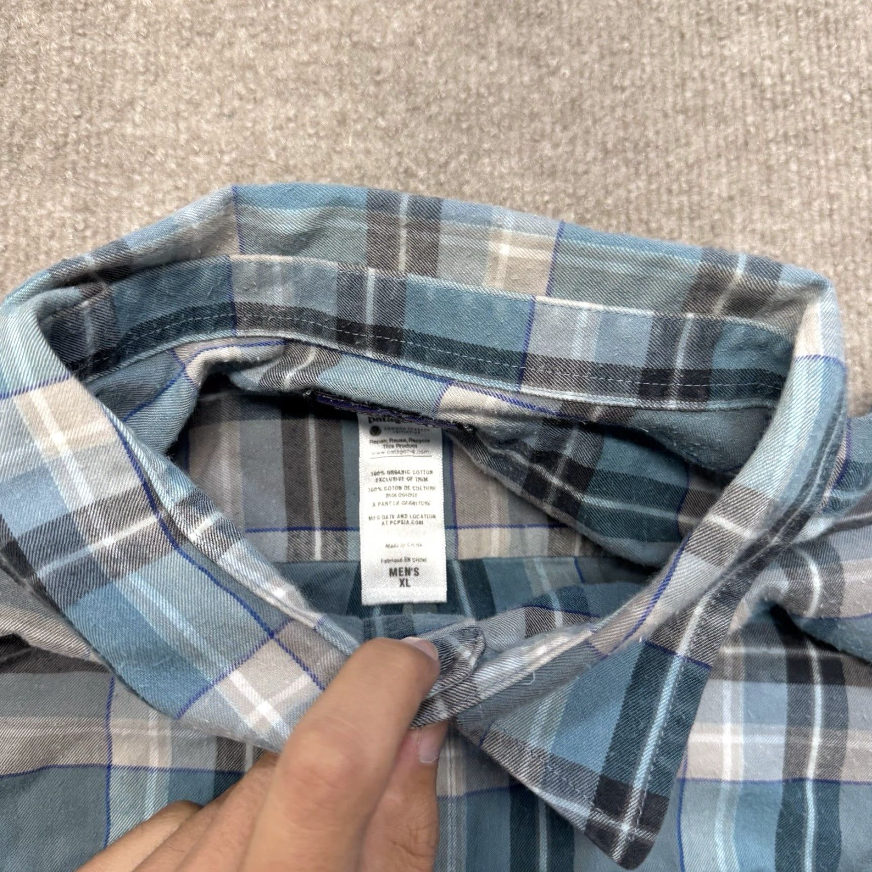 Patagonia Patagonia Shirt Mens XL Flannel Button-Up Plaid Blue White Organic Cotton Chore Size US XL / EU 56 / 4 - 4 Thumbnail