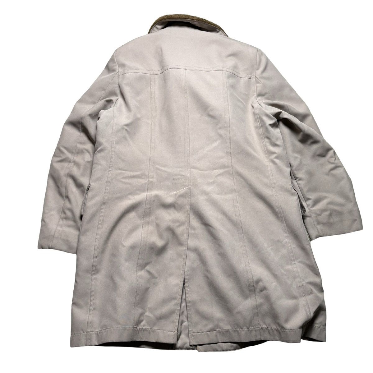 London Fog Vintage London Fog Sherpa Collar Trench Coat Size 40 Reg Size US L / EU 52-54 / 3 - 8 Thumbnail