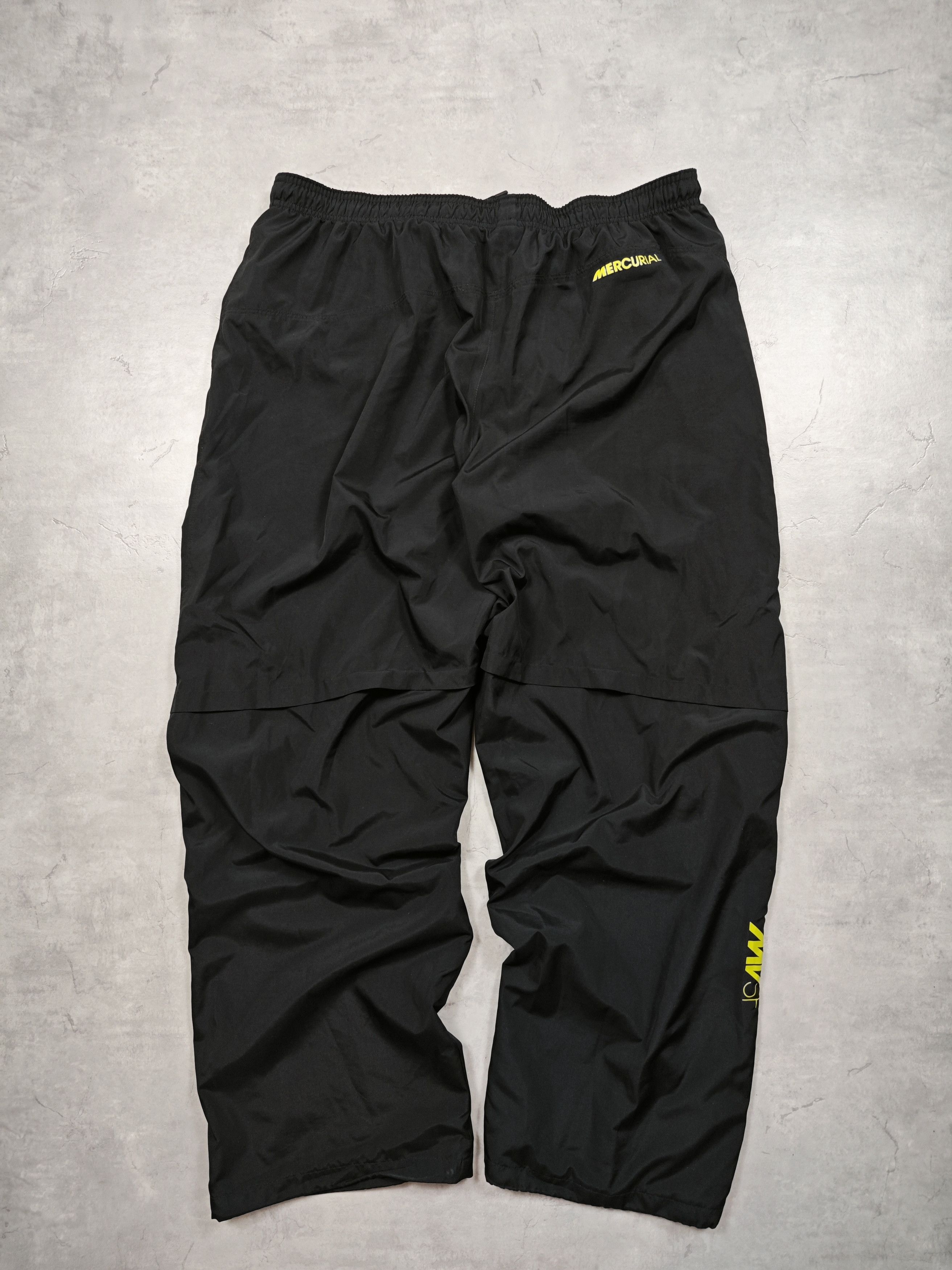 Nike Nike Track Pants Size US 37 - 6 Thumbnail