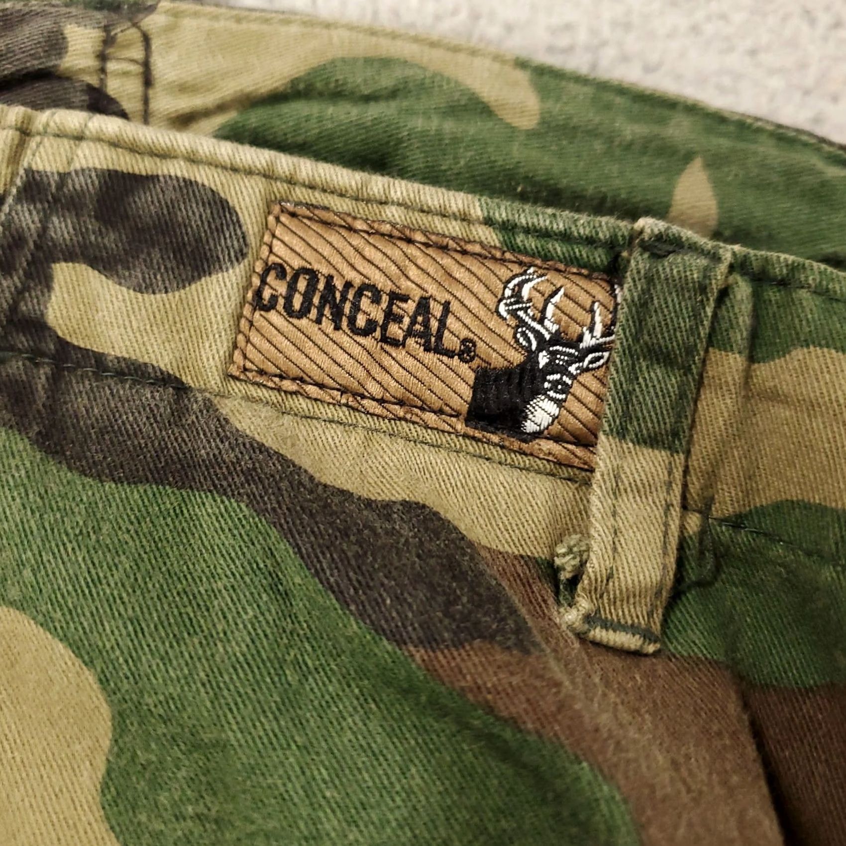 AMO VINTAGE Camo Pants Regular Size 38 26 Inseam Cargo Pocket 5-Pocket Woodland Camouflage Army Grunge Outdoor Baggy Mens Size US 26 / EU 42 - 6 Thumbnail