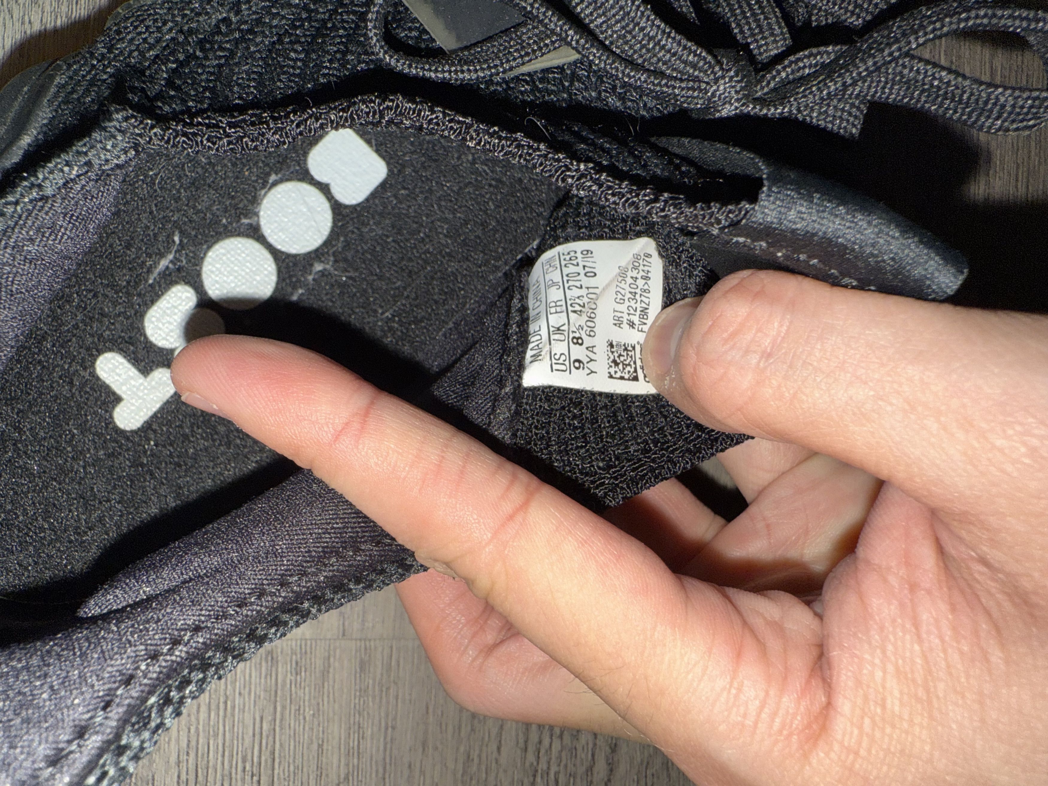 Adidas Adidas Ultra Boost Black Size US 9 / EU 42 - 7 Thumbnail