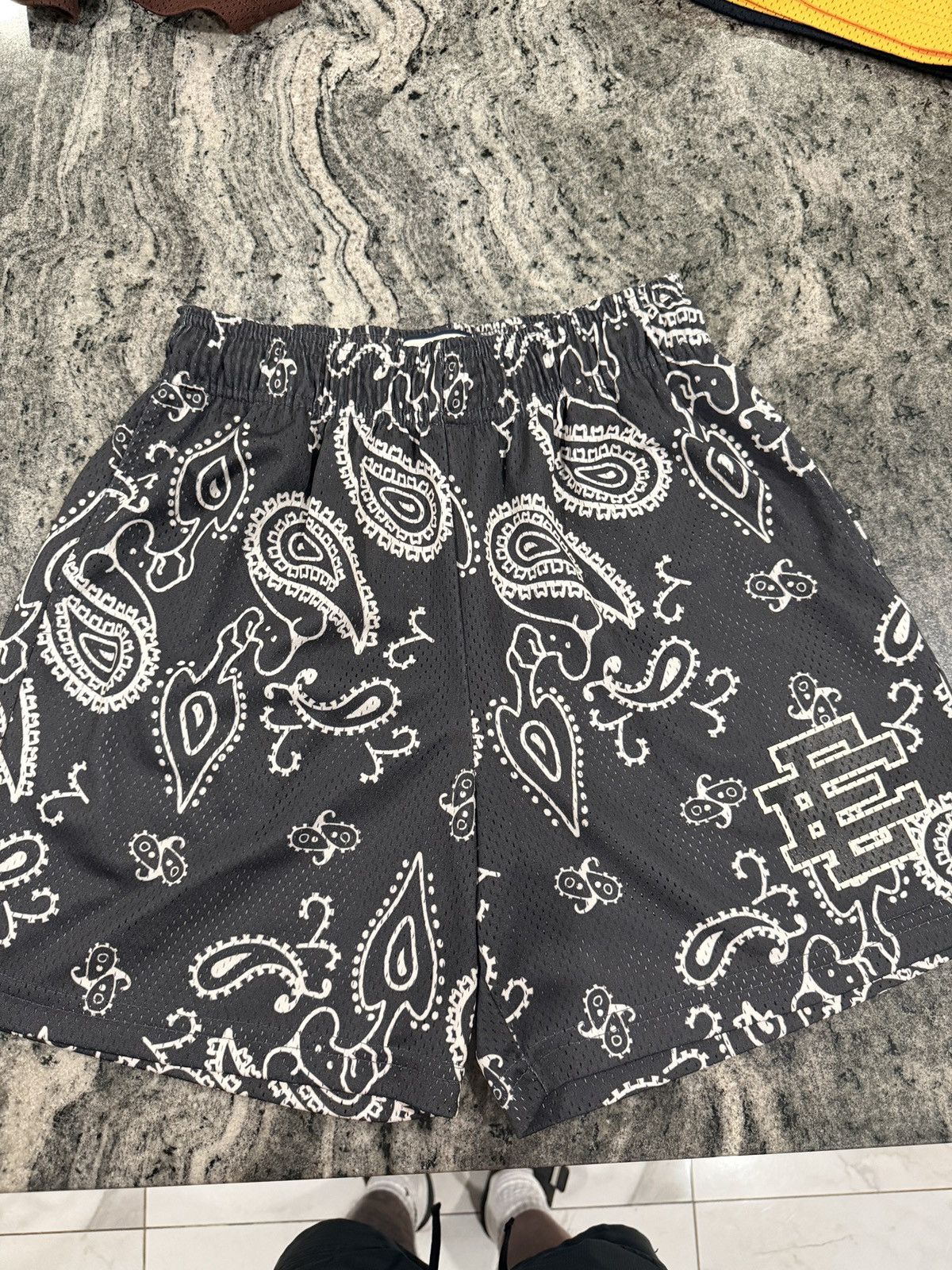 Eric Emanuel Eric Emanuel Paisley shorts Size US 32 / EU 48 - 2 Thumbnail