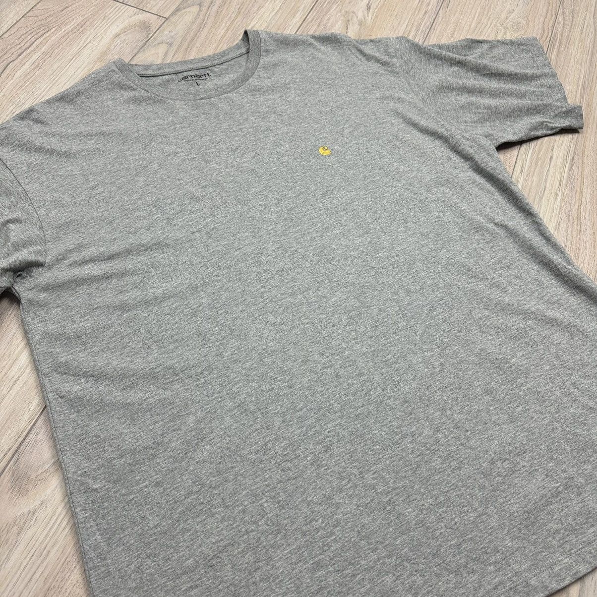 Carhartt Essential Carhartt Small Logo Embroidered Chase Grey Tee Size US L / EU 52-54 / 3 - 3 Thumbnail
