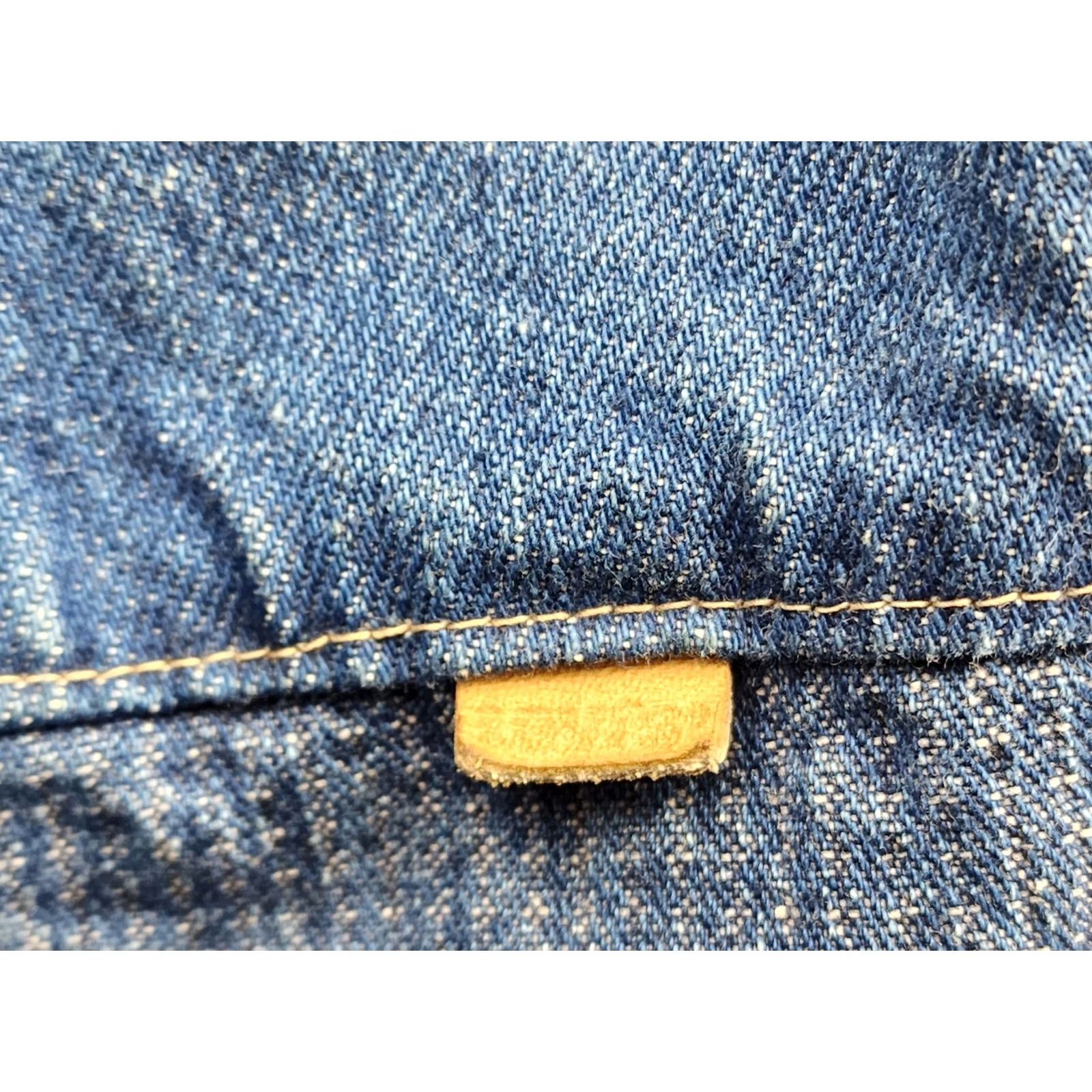 Denime VINTAGE Levi Denim Vest Sz Medium Leather Tab Distressed Elastic Waist 4 Pockets Mens M Size US M / EU 48-50 / 2 - 6 Thumbnail