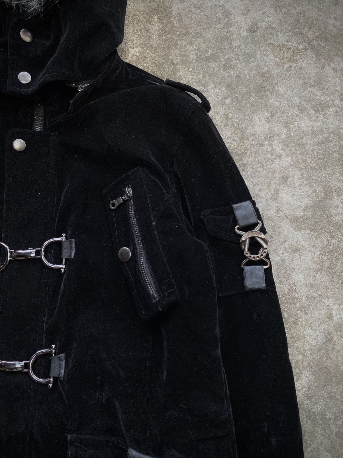 If Six Was Nine JAPANESE BRAND FUR JACKET PUNK GOTHIC BY AUTHENTIC Size US M / EU 48-50 / 2 - 4 Thumbnail