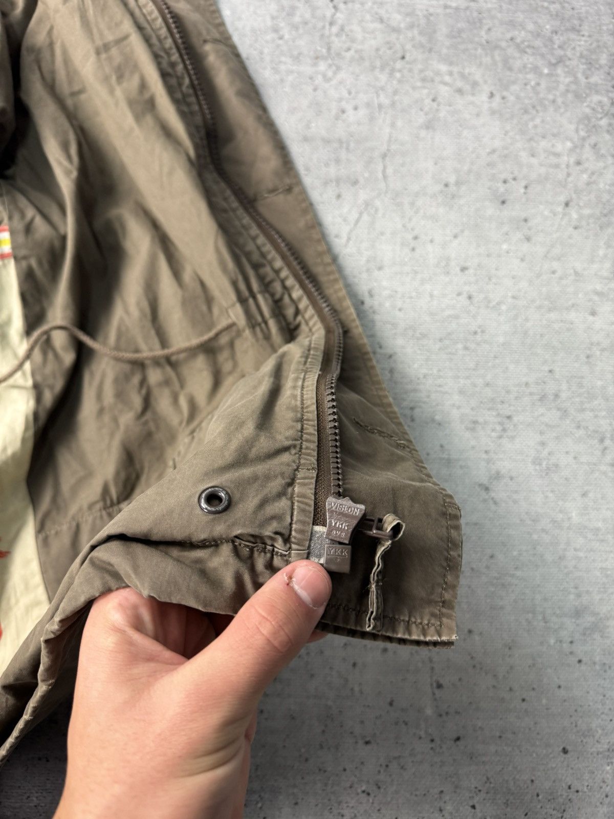 Quiksilver Vintage Quicksilver Light Jacket Multi-pocket Surf Wear Size US M / EU 48-50 / 2 - 25 Thumbnail