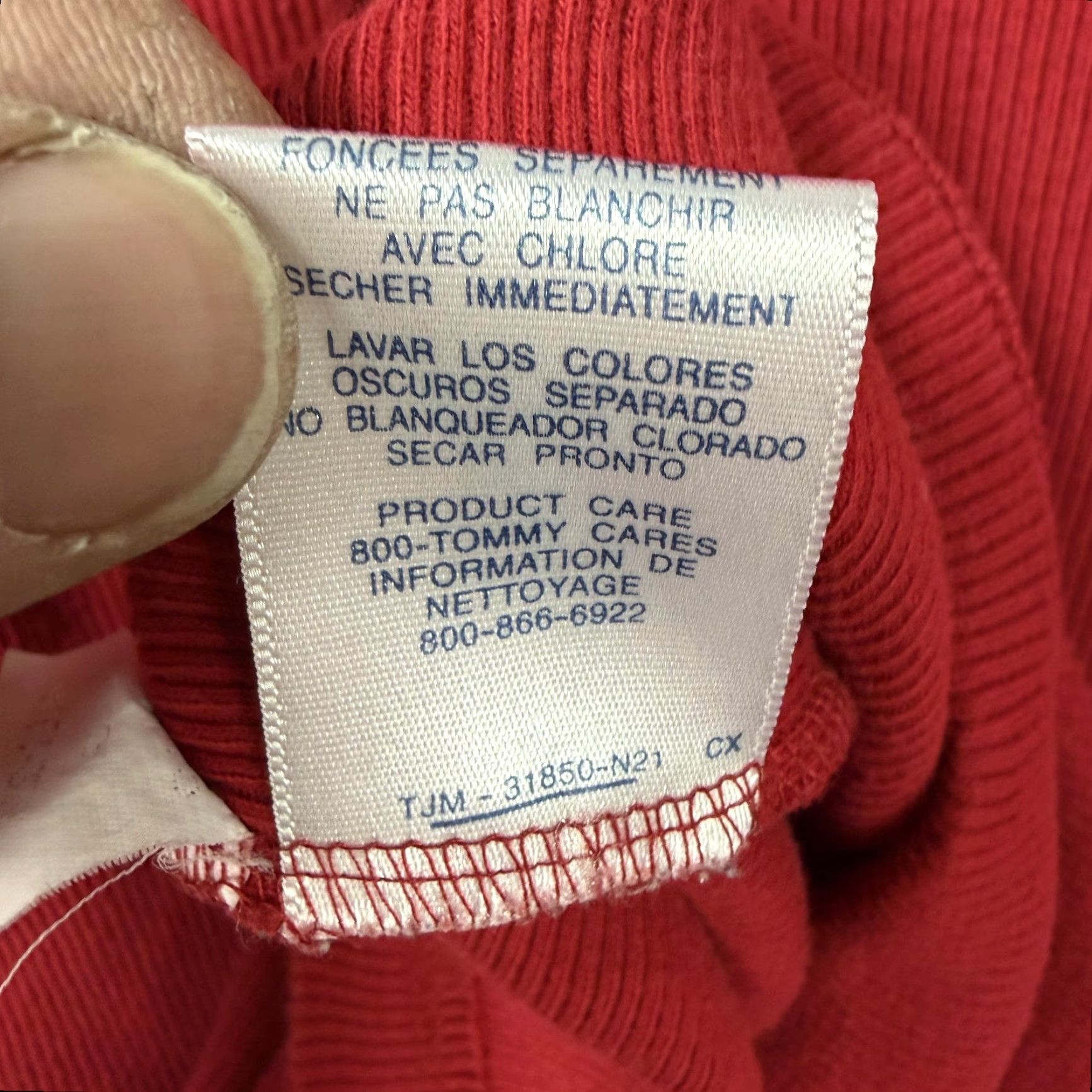 Vintage VINTAGE Tommy Jeans Shirt Mens XL Red 90s Hipster Retro Knit Crew Neck Short Sleeve Logo Embroidery Denim Size US XL / EU 56 / 4 - 7 Thumbnail