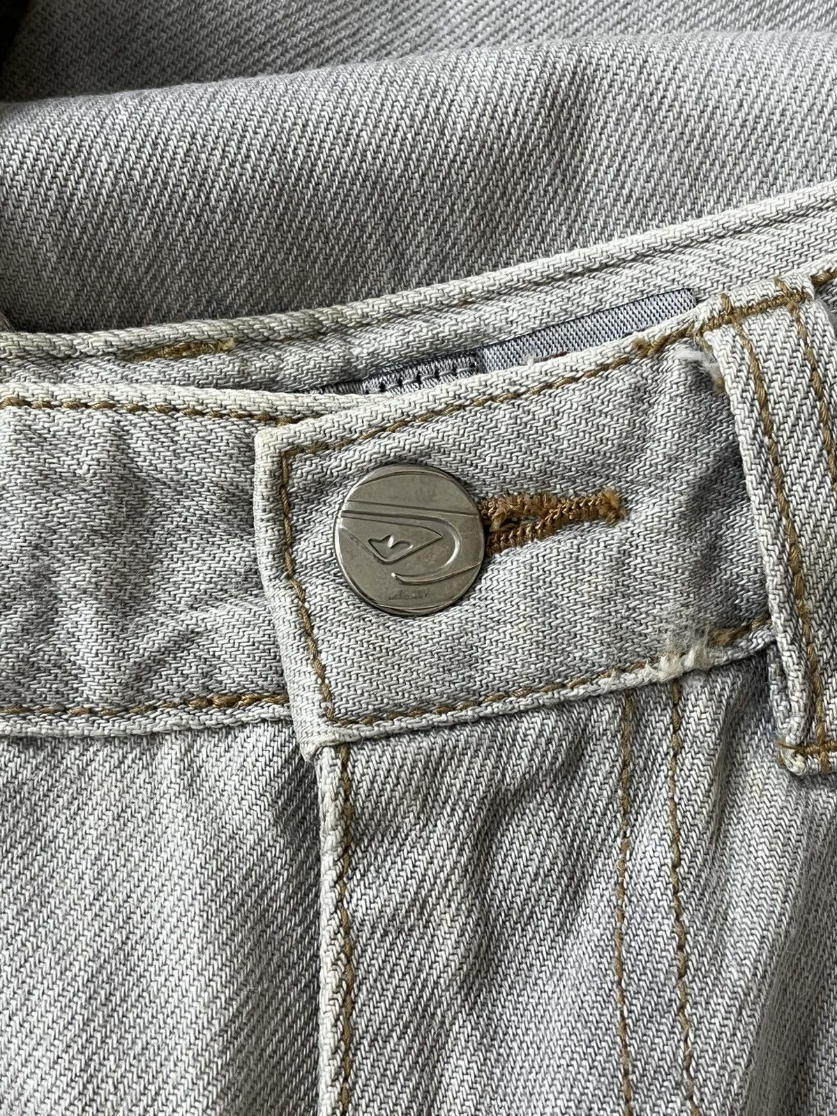 Quiksilver Vintage Quiksilver Embroidered Baggy Jeans Size US 30 / EU 46 - 10 Thumbnail