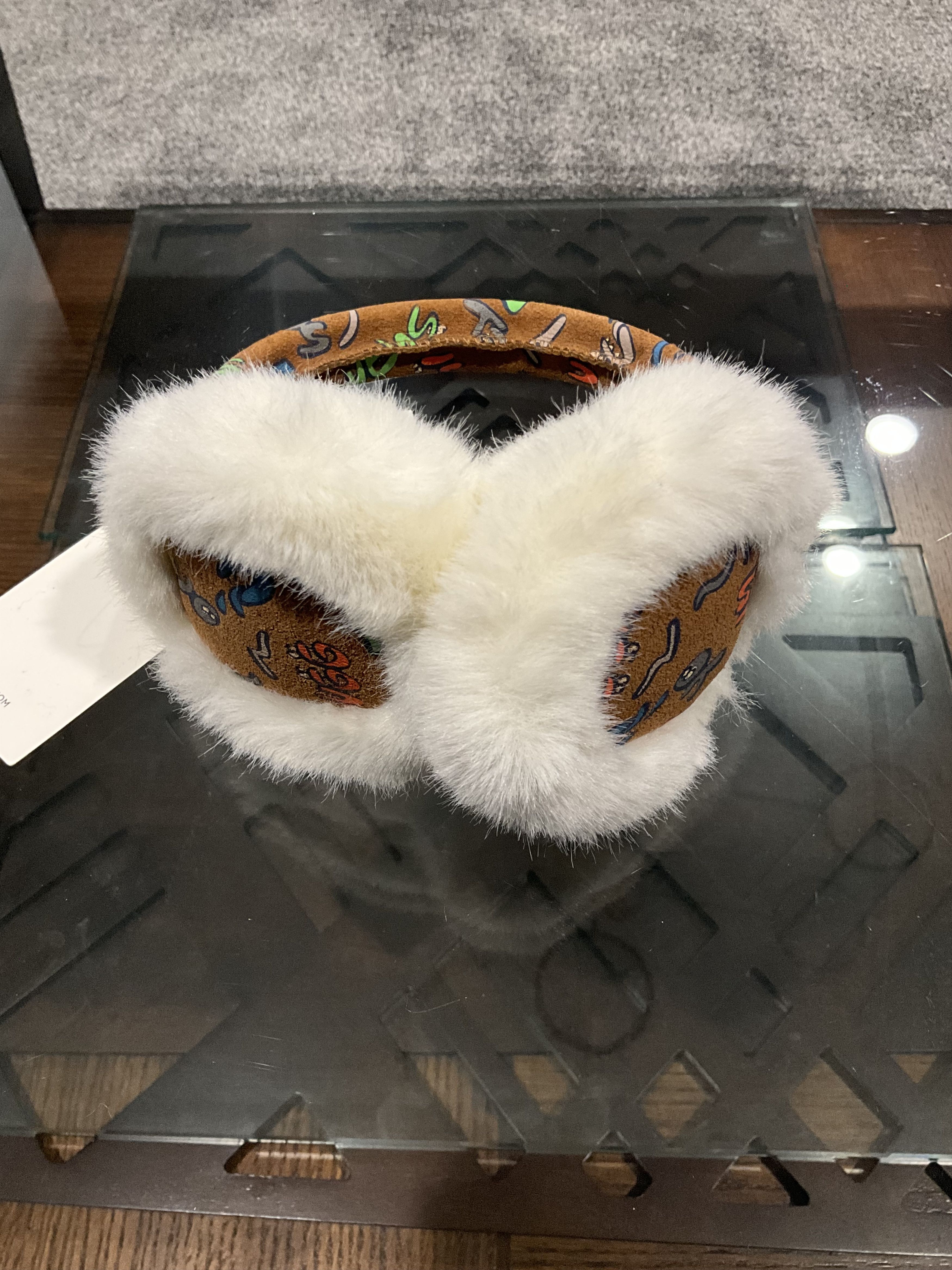 Ugg Leather Classic Winter Earmuffs DSWT Size ONE SIZE - 4 Thumbnail