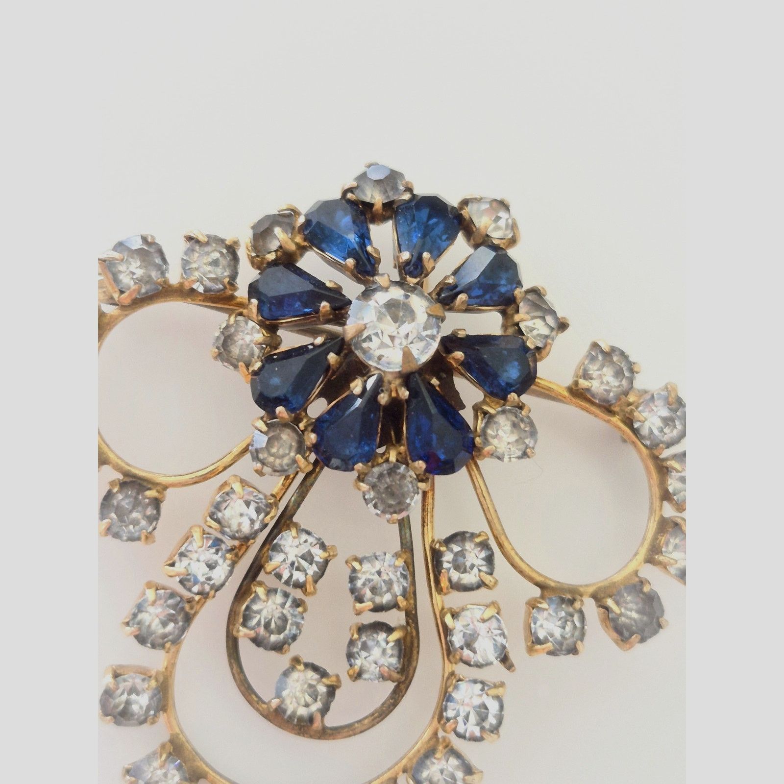 Other Vintage 1940s Blue and Clear Rhinestone Brooch Size ONE SIZE - 2 Thumbnail