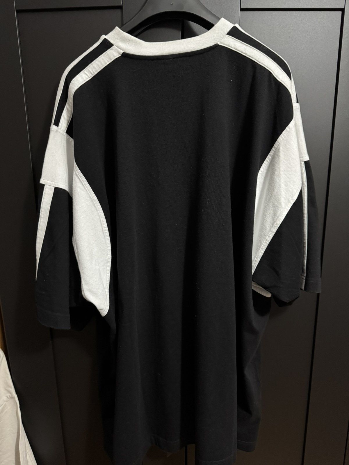 Balenciaga Balenciaga double hook t shirt. EXTREMELY RARE Size US L / EU 52-54 / 3 - 2 Thumbnail