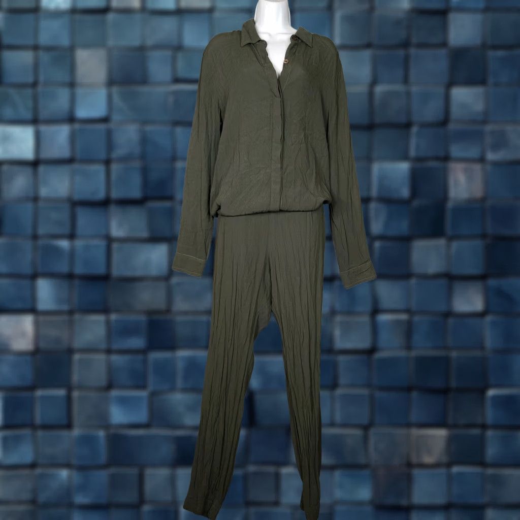 MONROW Monrow Jumpsuit Shirt Dress? (Note: The original title is: "Monrow Women's Button up Long Sleeve Olive Green Jumpsuit Size L".) Size L / US 10 / IT 46 - 1 Thumbnail