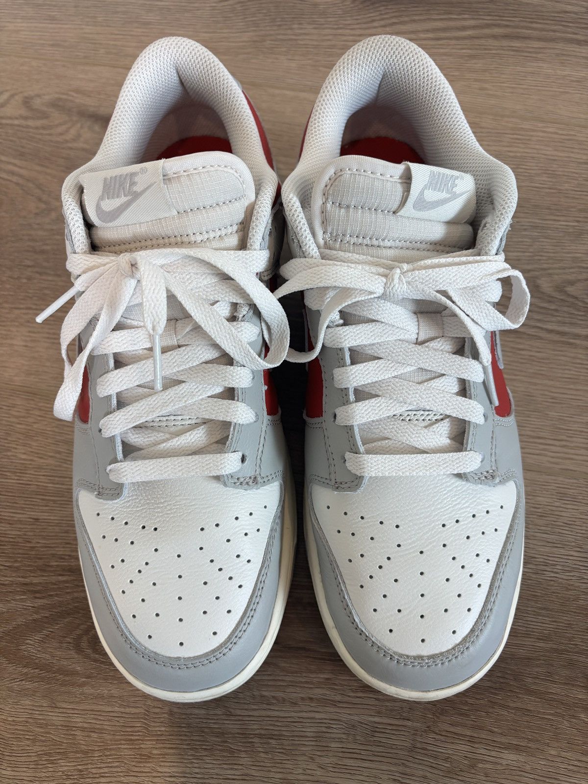 Nike Nike Dunk Low Grey Red White Size US 9.5 / EU 42-43 - 4 Thumbnail