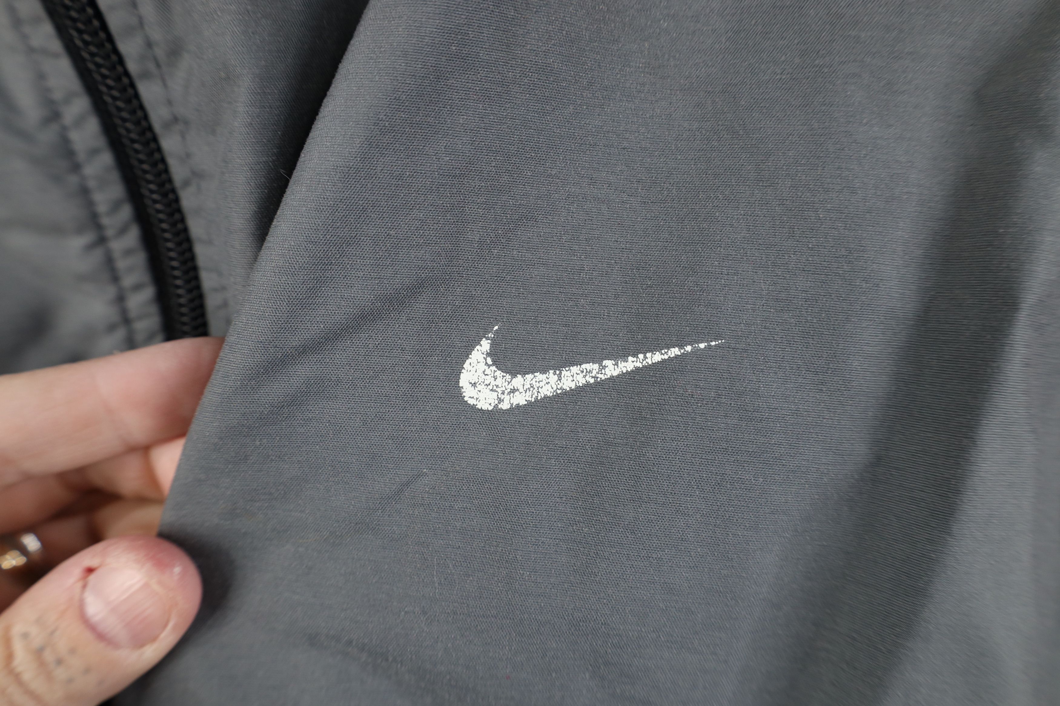 Nike Vintage Y2K Nike Travis Scott Mini Swoosh Windbreaker Jacket Size US XL / EU 56 / 4 - 4 Thumbnail