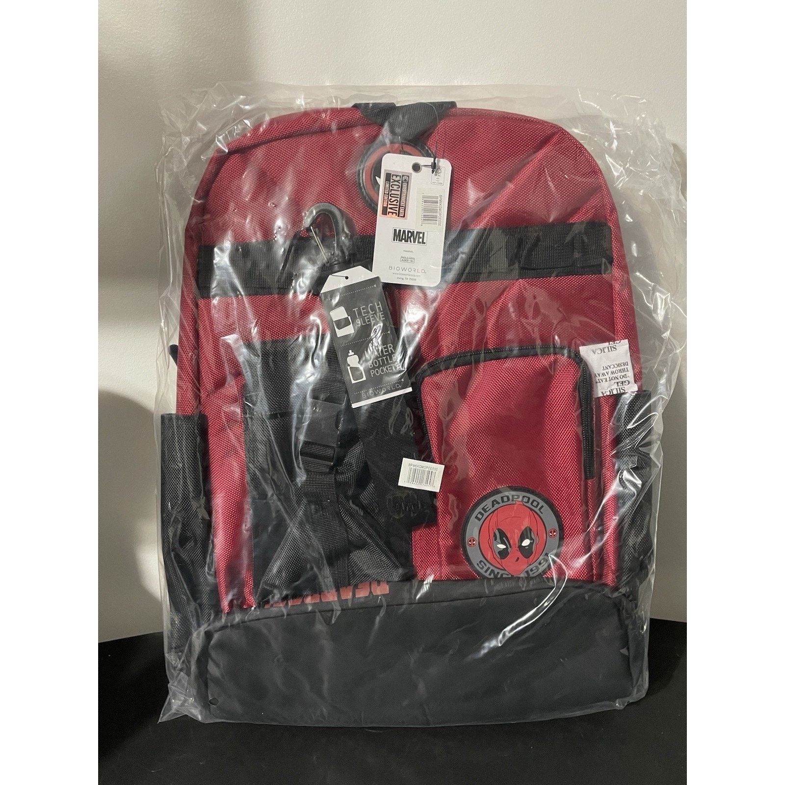 Marvel Comics Deadpool Tactical Backpack - Entertainment Earth Exclusive Size ONE SIZE - 12 Thumbnail