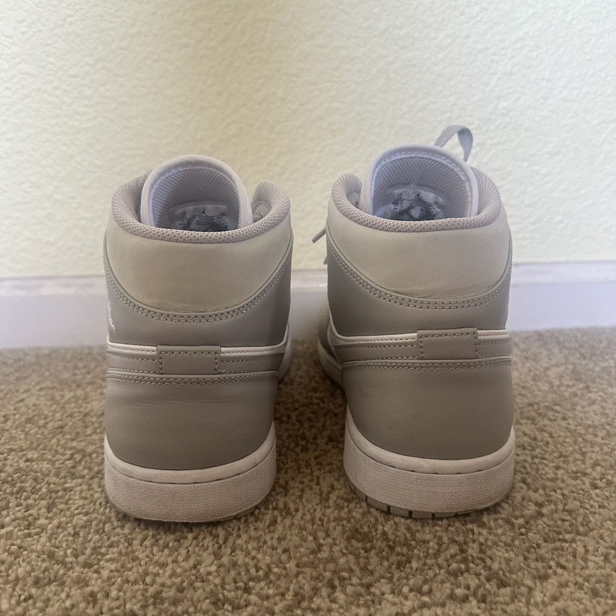 Jordan Brand Air Jordan 1 Mid - linen grey (11) Size US 11 / EU 44 - 4 Thumbnail