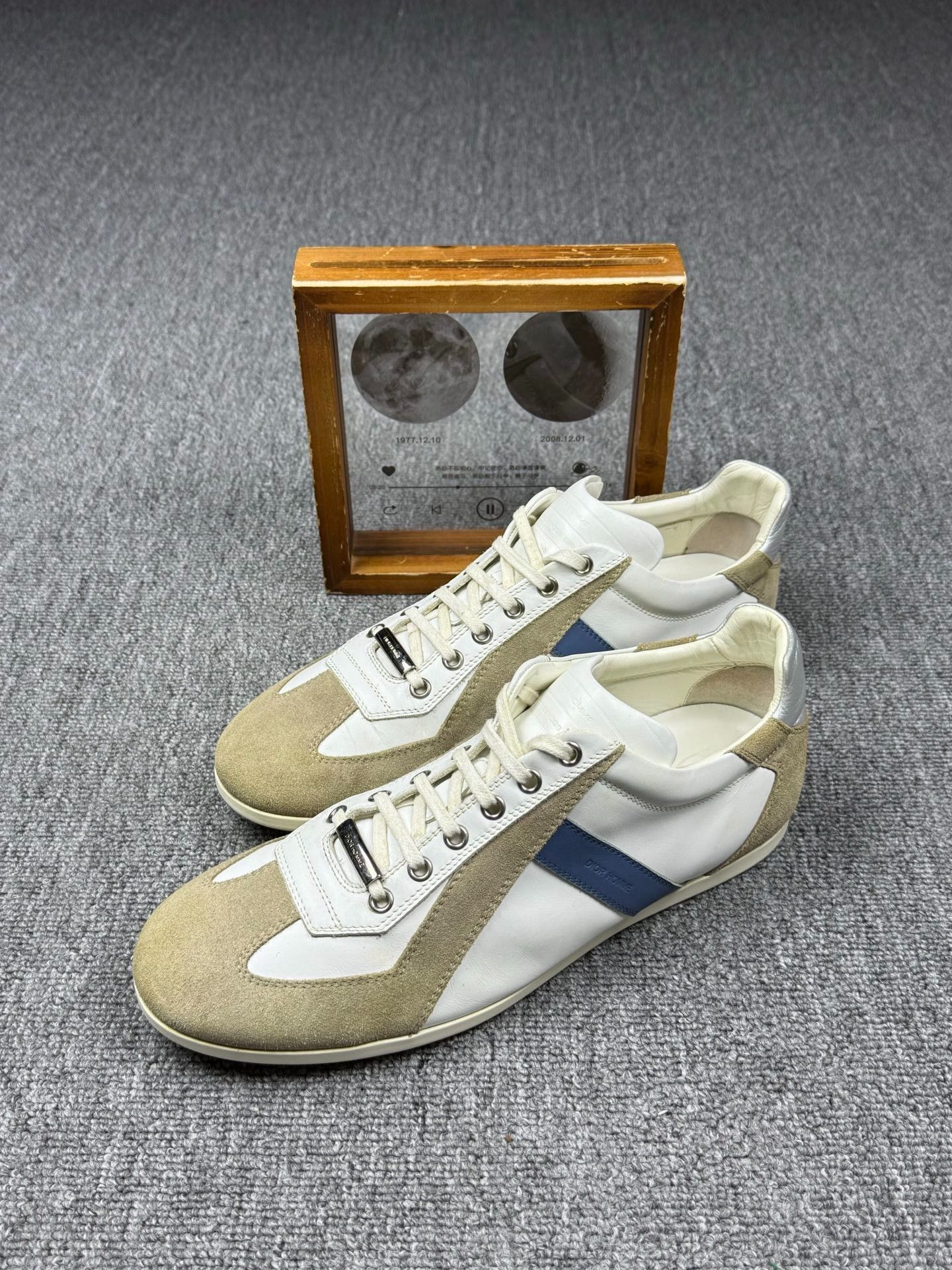 Dior Dior White Lowtop Sneakers 9 Men Size US 9 / EU 42 - 1 Thumbnail