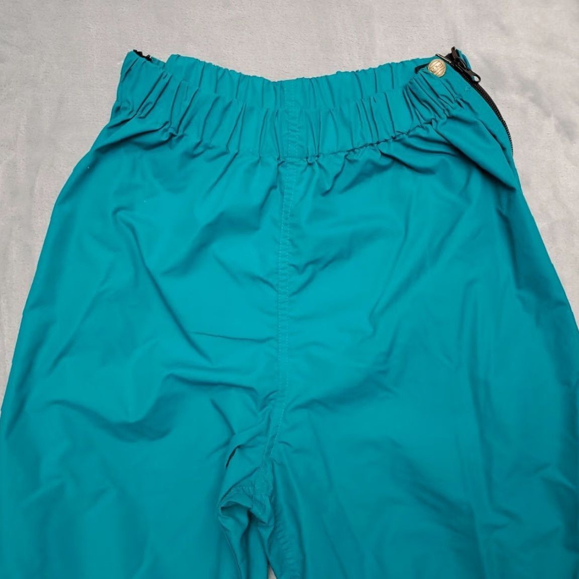 Vintage VTG LL Bean Track Pants Womens M Green Nylon Lined Windbreaker Zip Made in USA Size 32" / US 10 / IT 46 - 4 Thumbnail