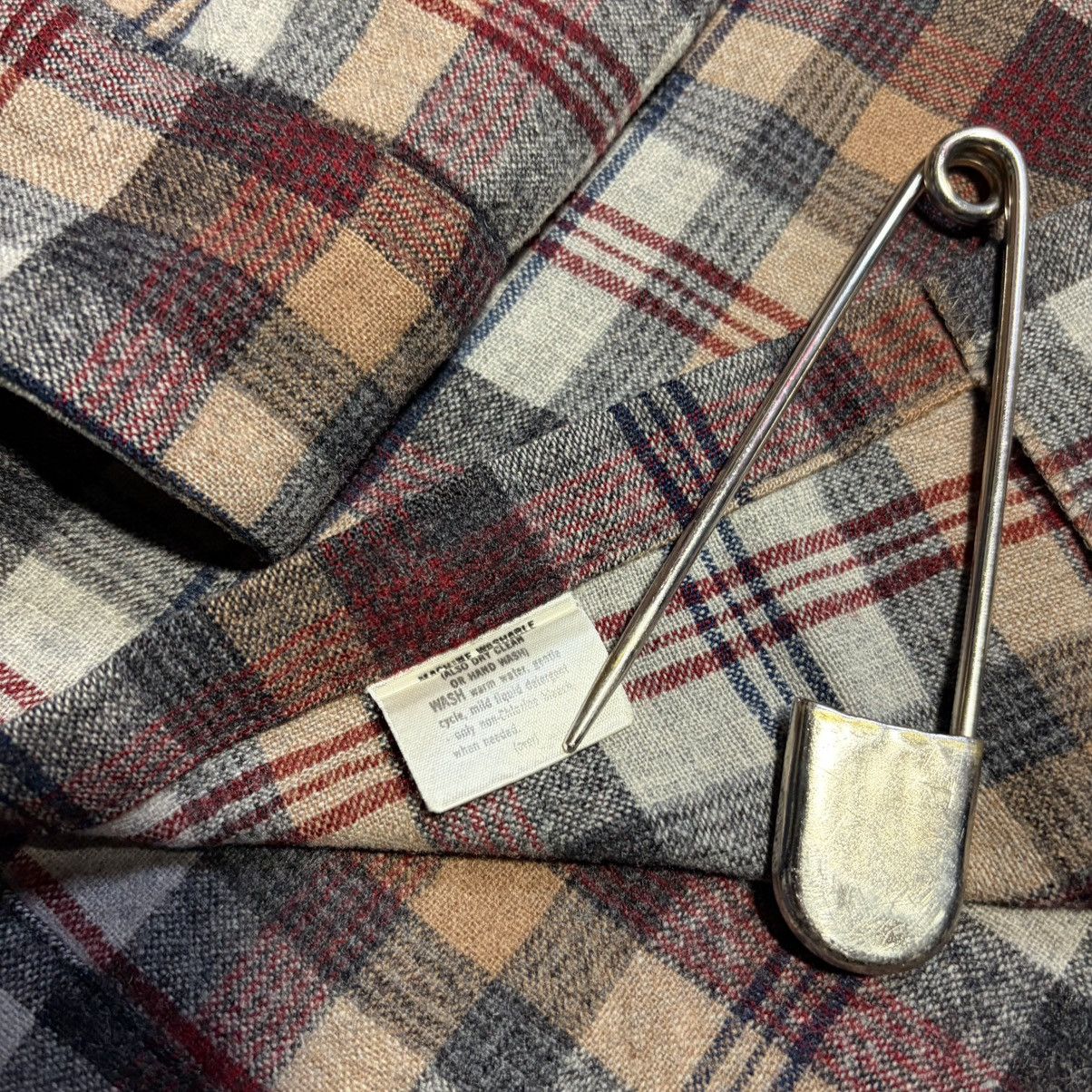 Pendleton Vintage 80s Pendleton Plaid Flannel Shirt Loop Collar Board Size US L / EU 52-54 / 3 - 12 Thumbnail