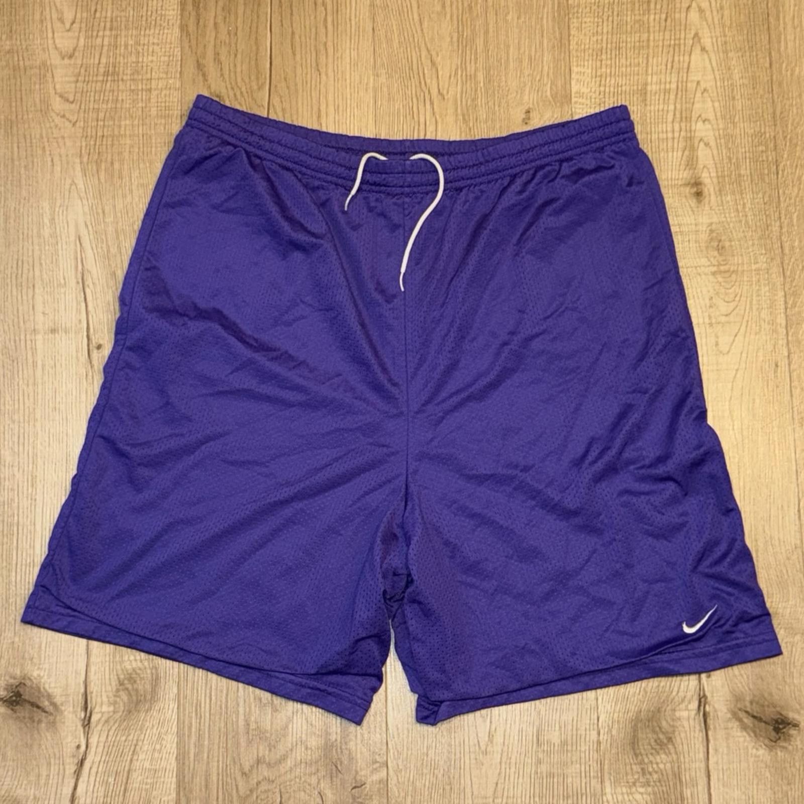 Nike Nike Team Purple Mesh Basketball Shorts Mens MD Rare Size US 32 / EU 48 - 1 Thumbnail