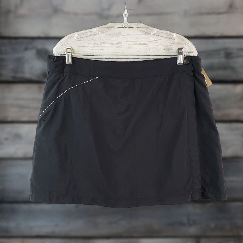 Vintage Columbia Womens Skort Skirt 14 Black Nylon Skort Removable Shorts Convertible 100% Nylon Casual A-Line (Adult) Womens Size 36" / US 14 / IT 50 - 1 Thumbnail