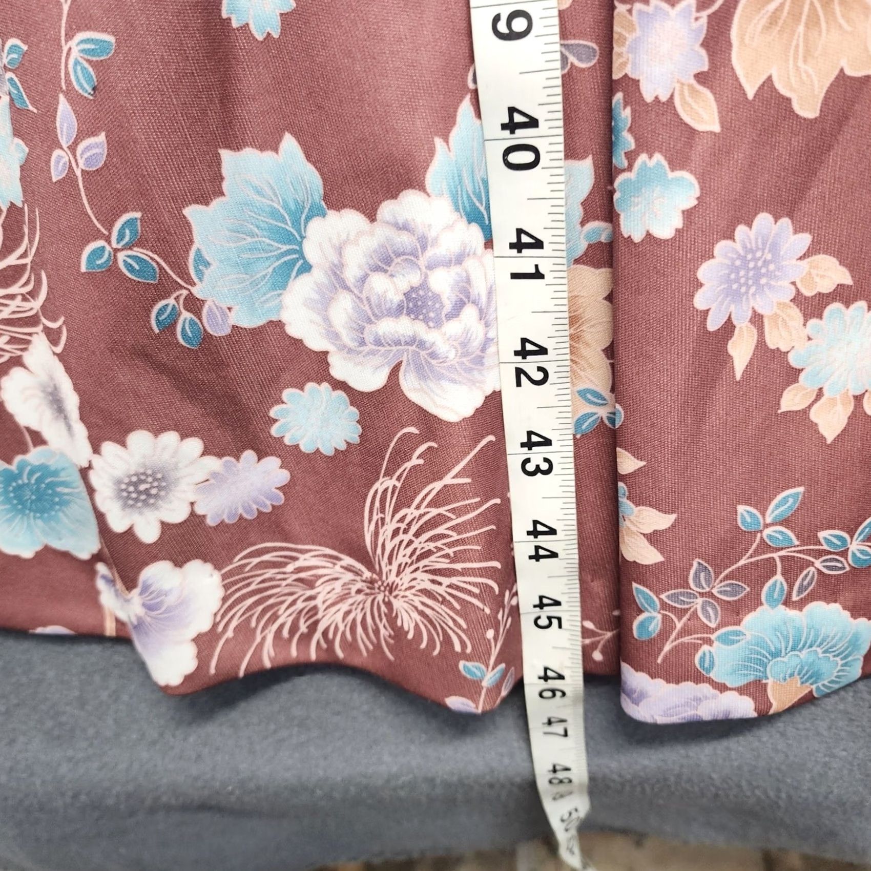 Vintage VINTAGE Womens Dress Brown Floral Blouson Zip Back 80s Midi Dress Womens Small/Mid 28" Waist Brown Floral Blouson 80s Midi Mens/Womens Size 4XL / US 24-26 - 6 Thumbnail