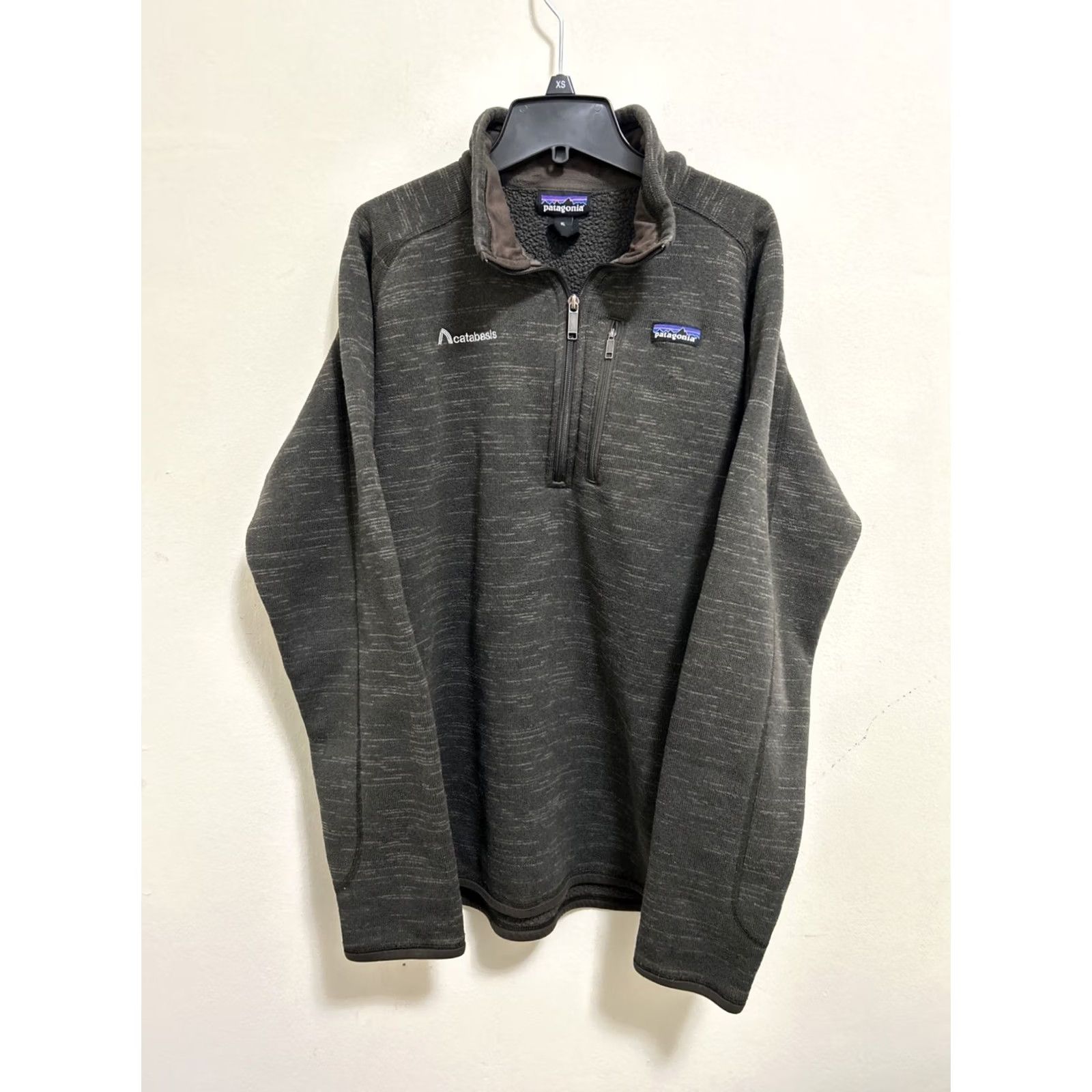 Patagonia Patagonia Sweater Pullover 1/4 Zip Mens XL Heather Brown Fleece Mock Neck Logo Zipper Outdoor Casual Workwear 25522 Size US XL / EU 56 / 4 - 2 Thumbnail