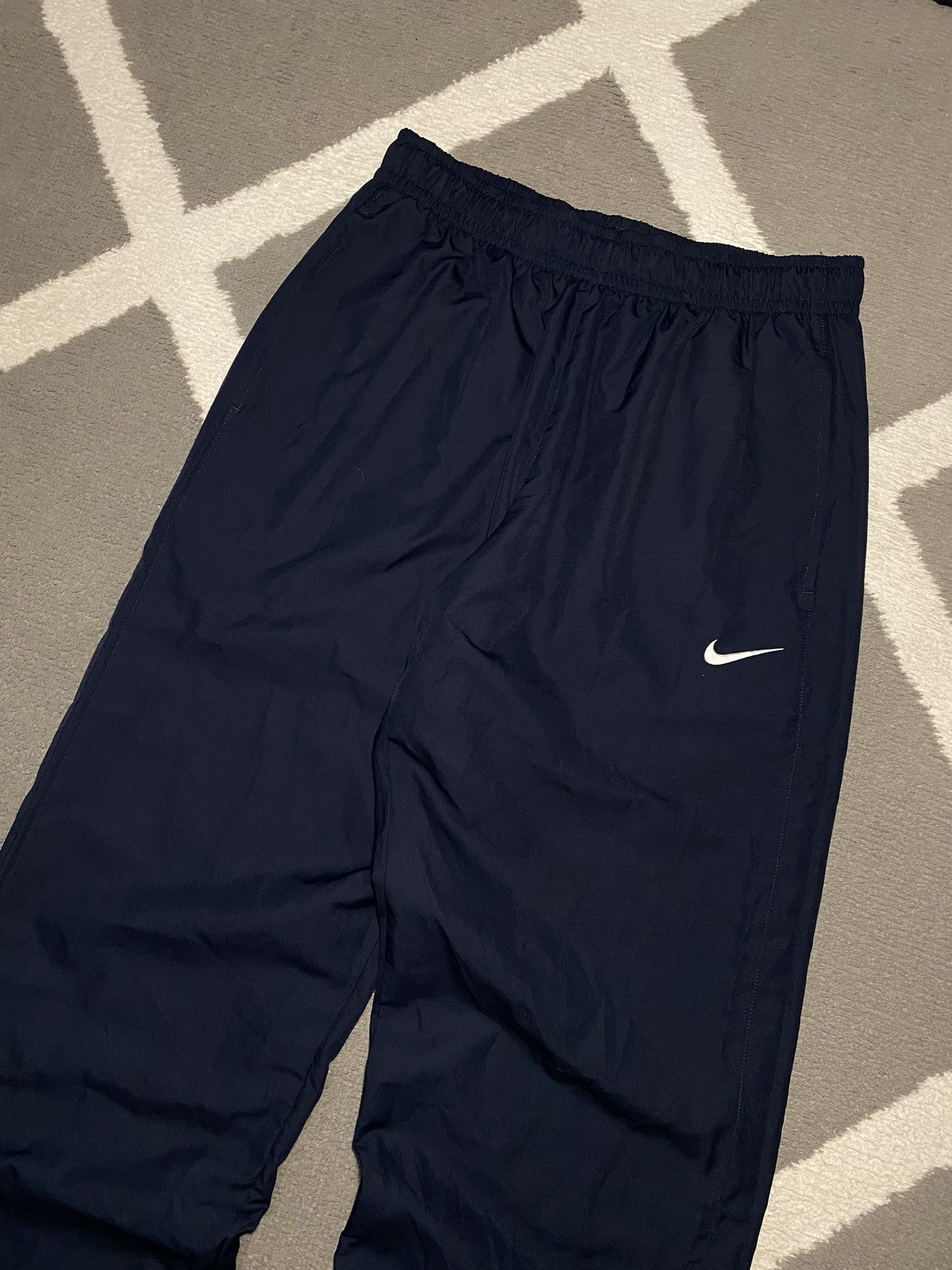 Nike × Vintage Nike Swoosh Loose Fit navy sweatpants Y2K Size US 32 / EU 48 - 6 Thumbnail