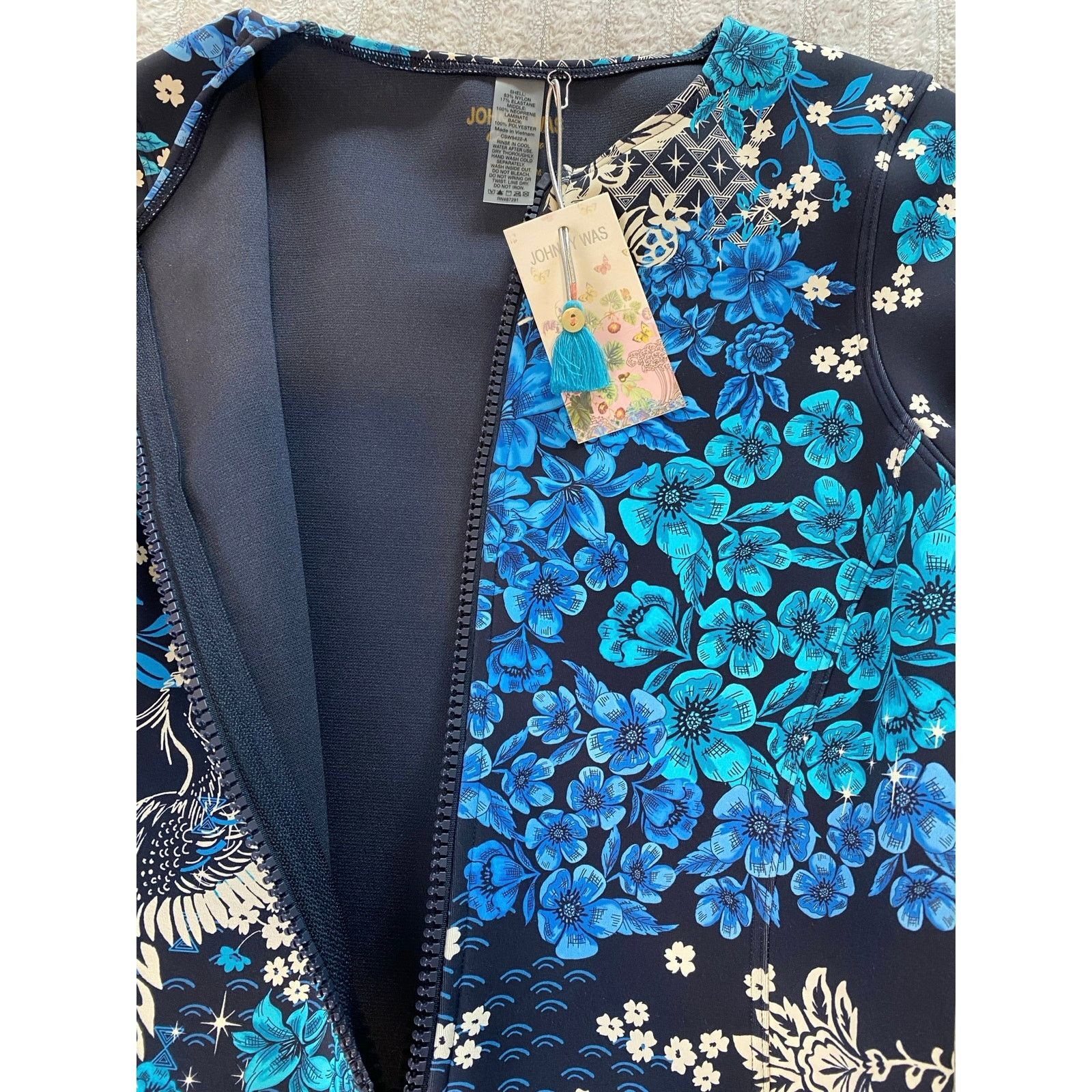 Johnny Was Johnny Was SML Cali Blue-Fly Neoprene Bodysuit/Swimsuit Size ONE SIZE - 5 Thumbnail
