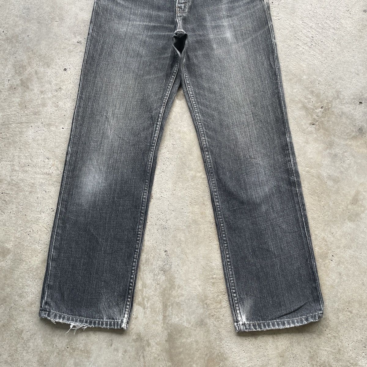 Levi's Vintage Clothing W29 Vintage Levi’s 533 Black Faded Jeans Denim Pants Size US 29 - 4 Thumbnail