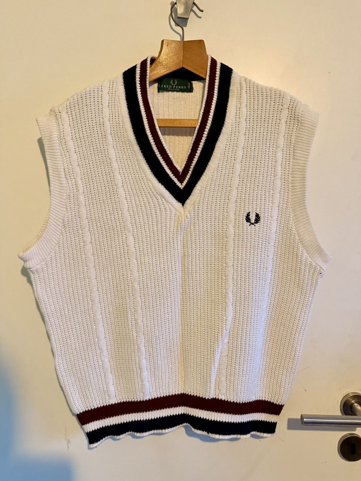 Fred Perry Vintage 90s Fred Perry Sportswear Cricket Vest - England - M Size US M / EU 48-50 / 2 - 1 Thumbnail