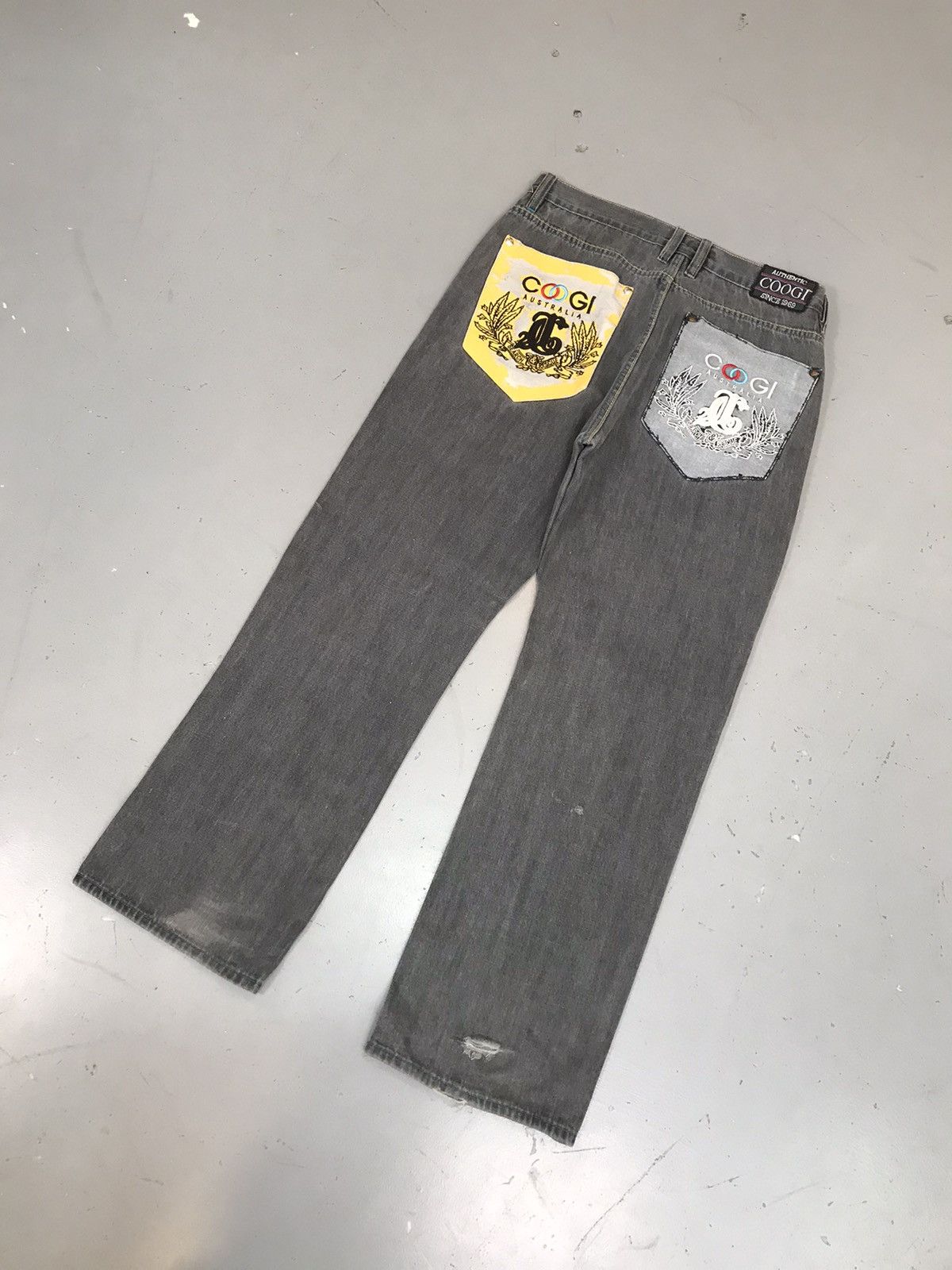 Coogi × Vintage Vintage Coogi embroidered baggy fit denim Size US 38 / EU 54 - 3 Thumbnail