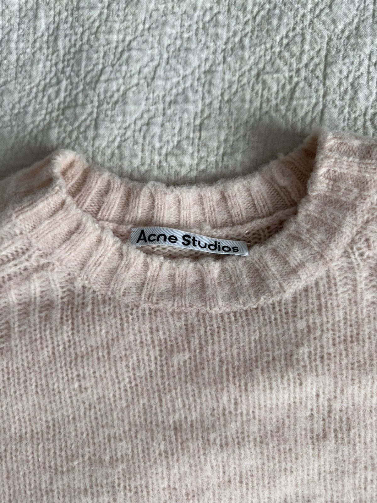 Acne Studios Acne Studios white/pink Sweater Large Size US L / EU 52-54 / 3 - 2 Thumbnail