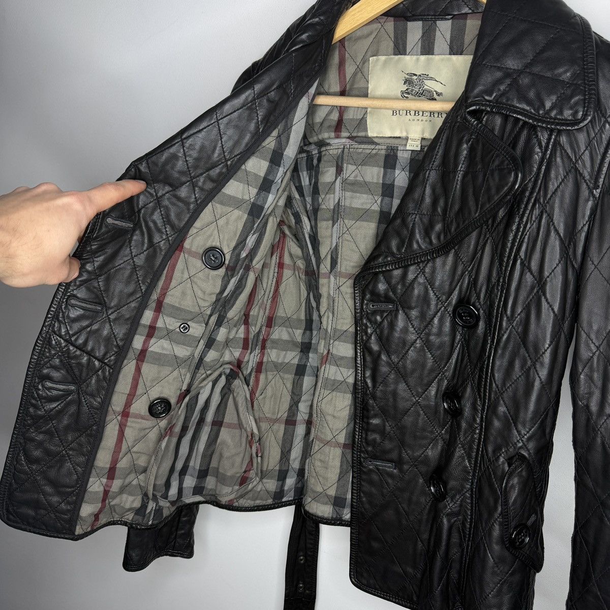 Burberry Burberry Leather Jacket Coat Quilted Belted Double Breasted Size M / US 6-8 / IT 42-44 - 13 Thumbnail
