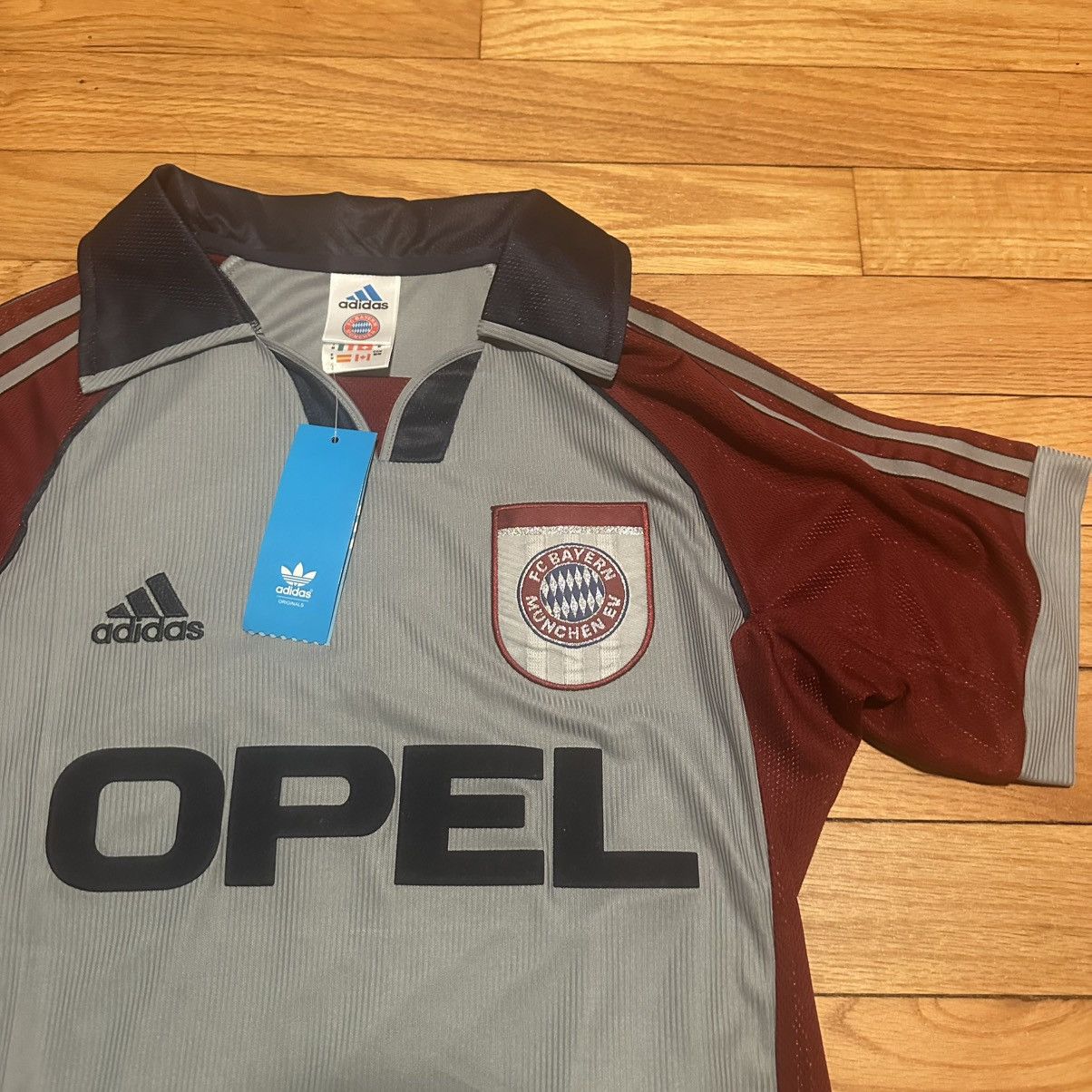 Adidas Adidas FC Bayern Munich 2002-2003 home football kit shirt Size US M / EU 48-50 / 2 - 2 Thumbnail