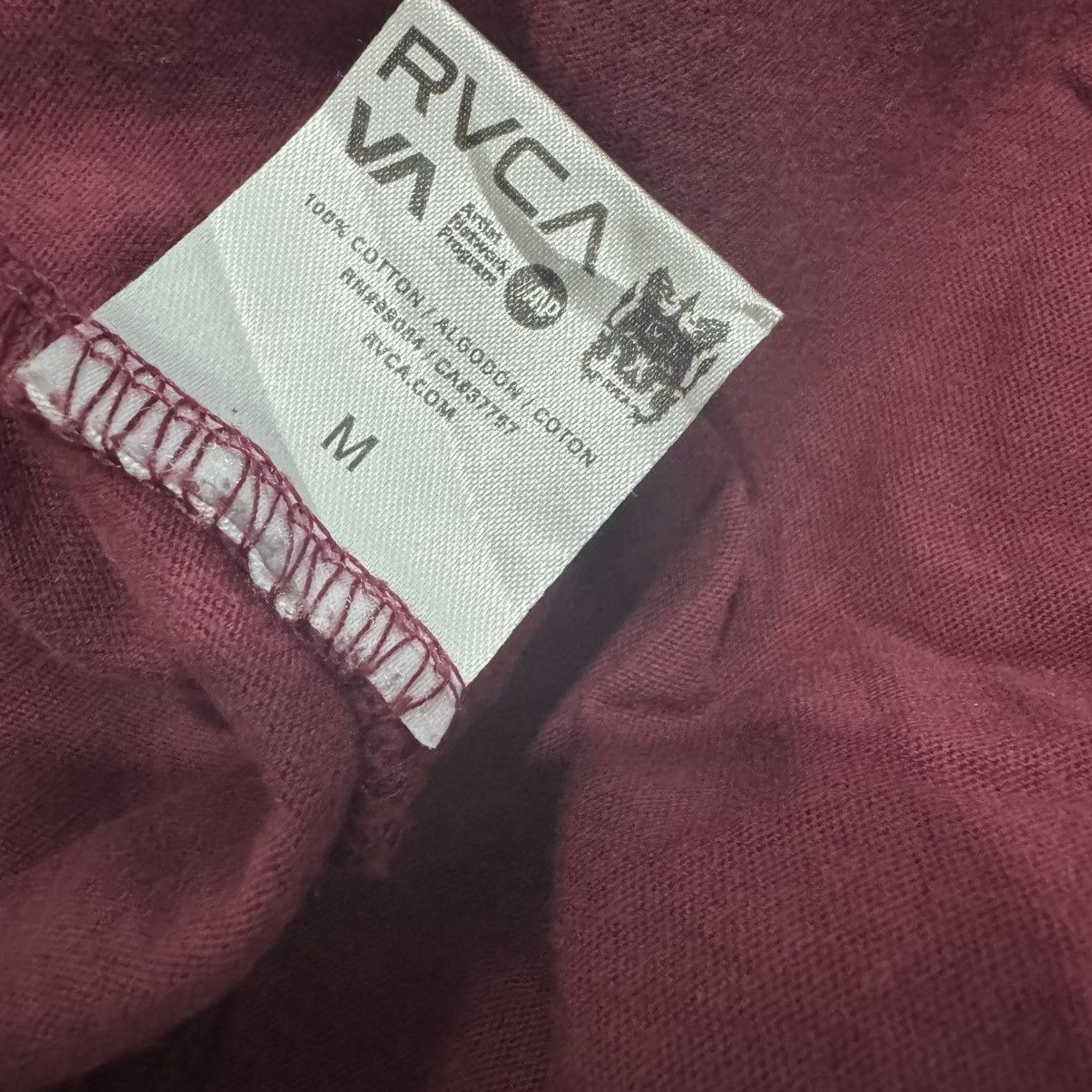 RVCA RVCA Graphic Tee - Skate Surf Streetwear Essential | Size US M / EU 48-50 / 2 - 6 Thumbnail