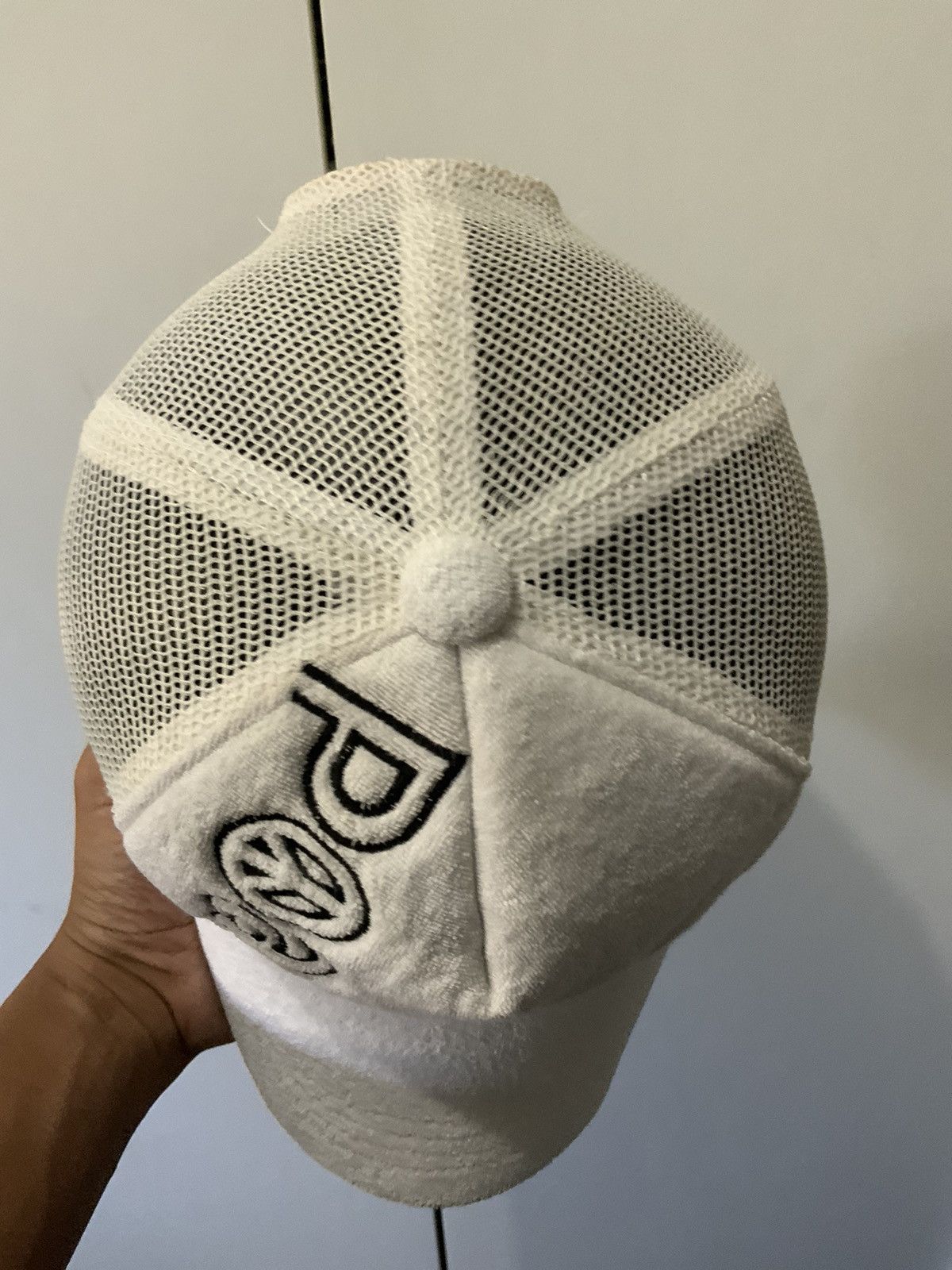 If Six Was Nine Peace Mohair Fur White Trucker Hat Size ONE SIZE - 6 Thumbnail
