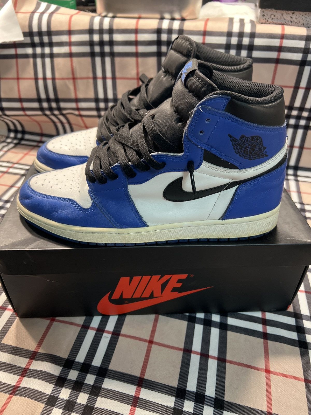 Jordan Brand × Nike Air Jordan 1 Retro High OG (Game Royal) Size US 10.5 / EU 43-44 - 3 Thumbnail