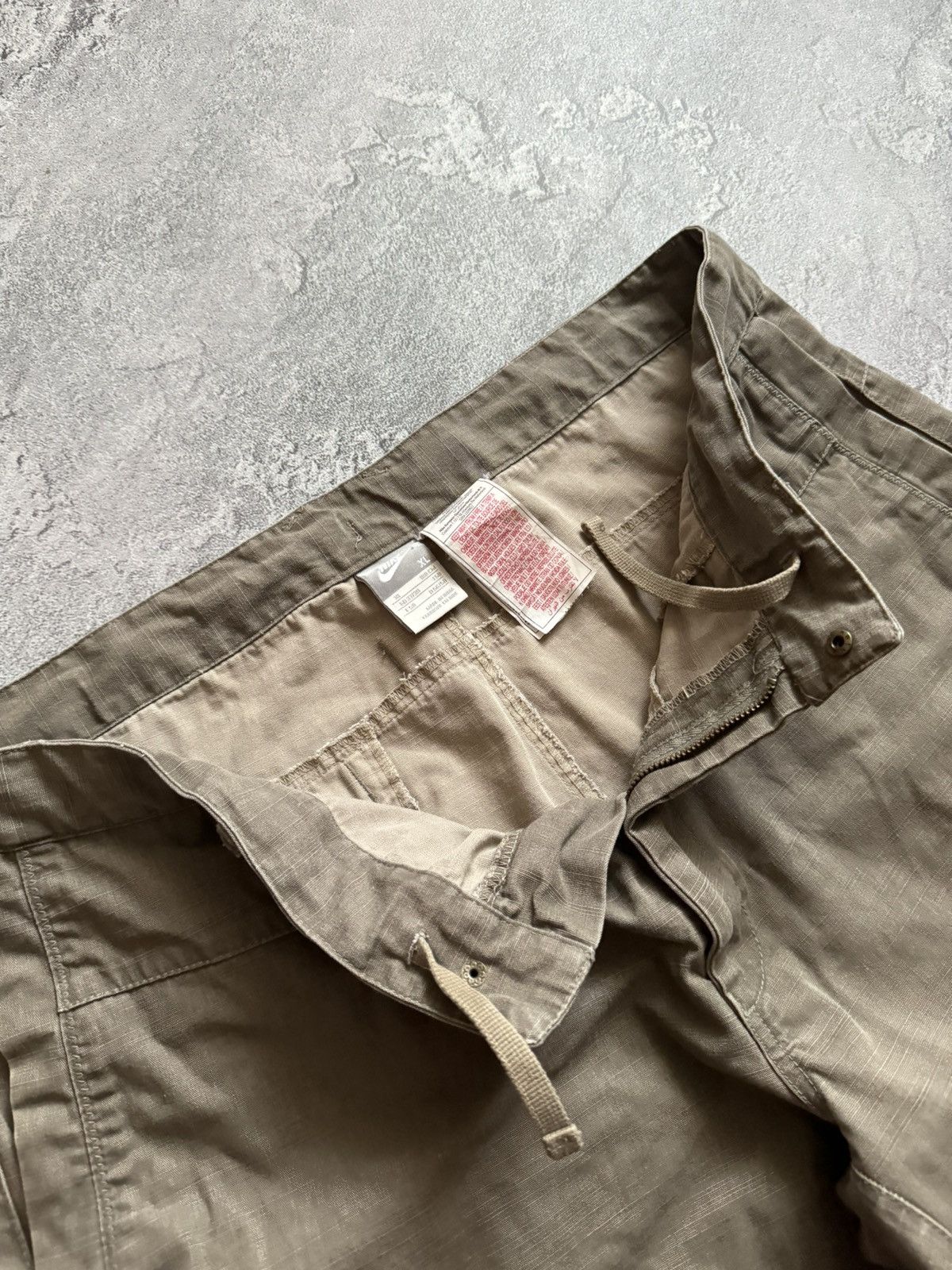 Nike × Vintage Nike XL cargo vintage shorts 🩳 swoosh Size US 36 / EU 52 - 11 Thumbnail