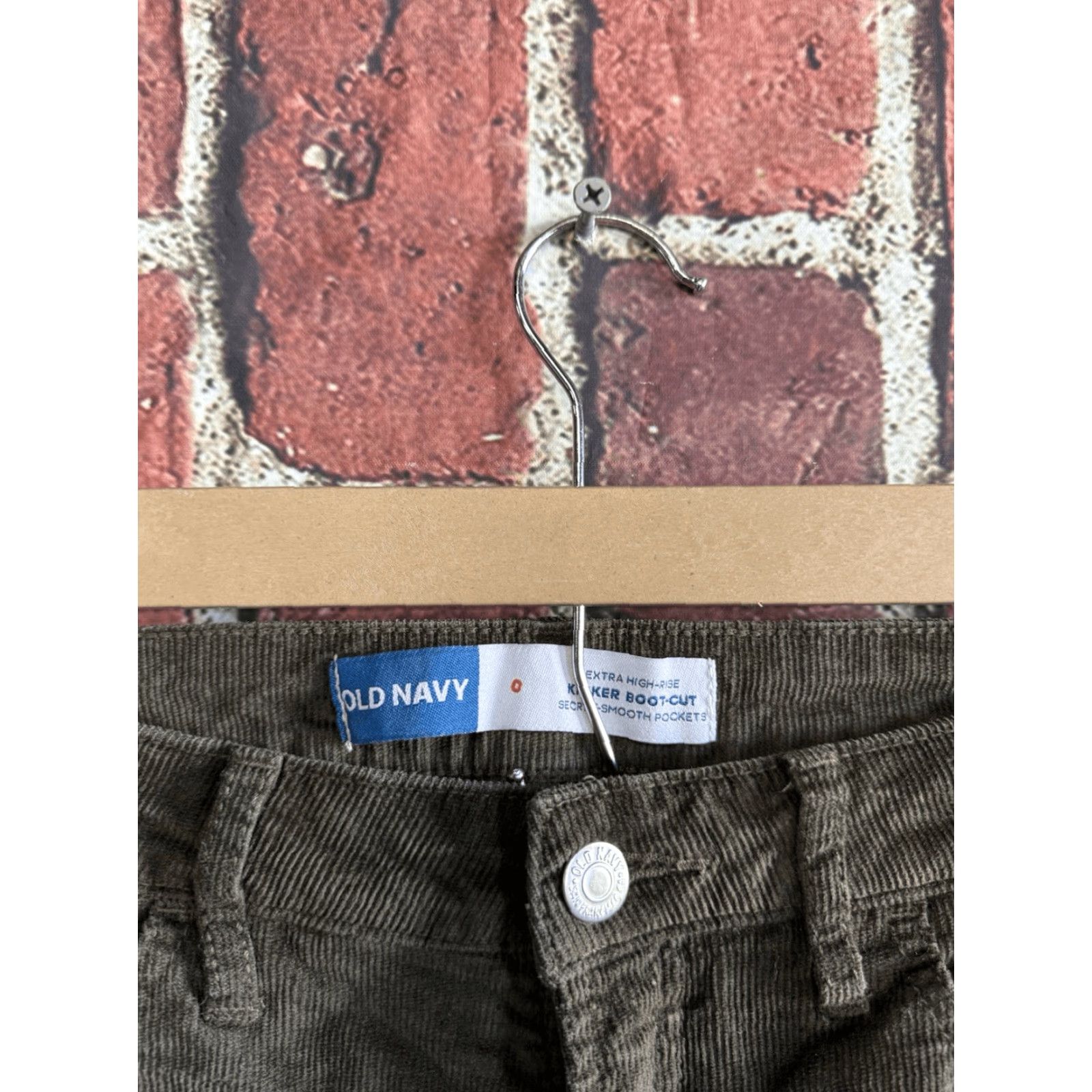 Old Navy Old Navy Womens Green Corduroy Kinker Boot-Cut Pant Straight Leg Size 0 Size 25" / US 0 / IT 36 - 3 Thumbnail