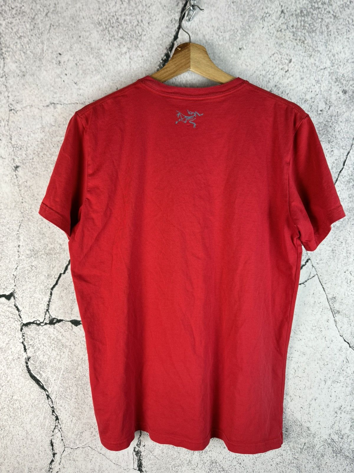 Arc'teryx Vintage Arcteryx Skeletal Logo T-Shirt Size US M / EU 48-50 / 2 - 2 Thumbnail