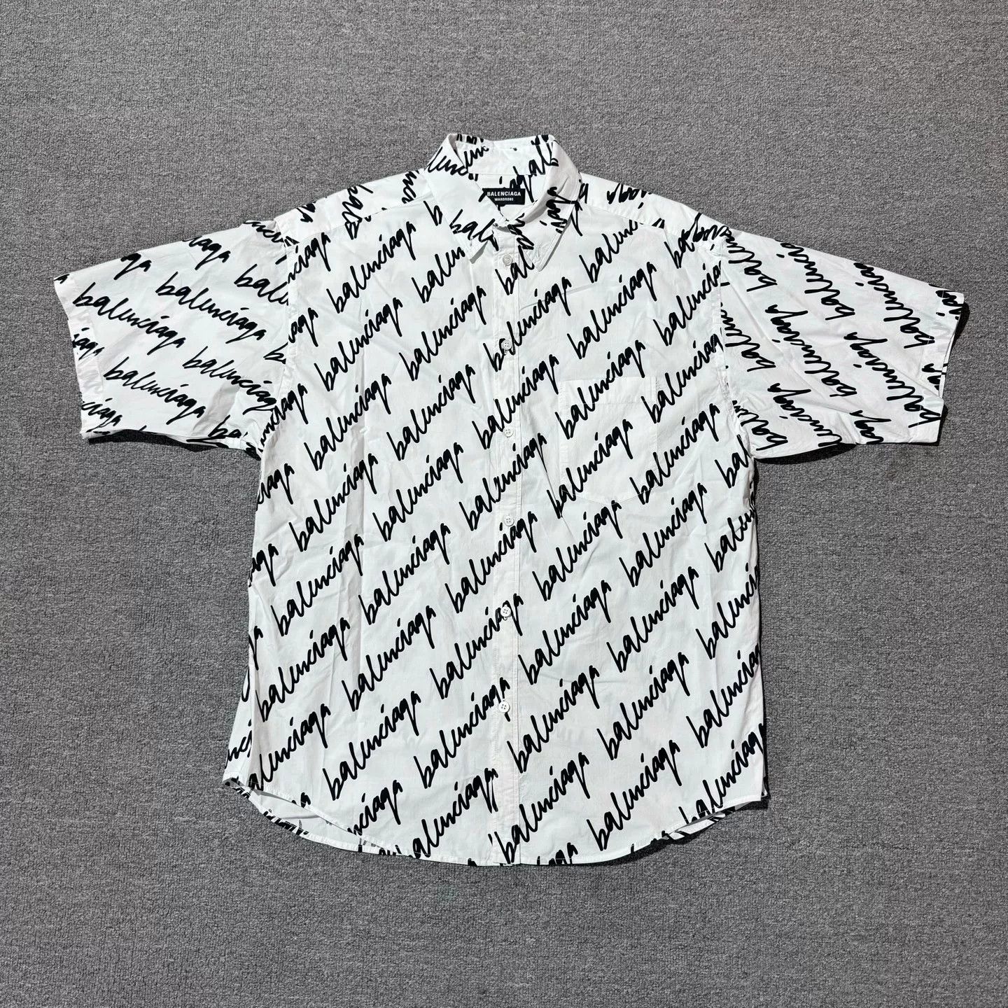 Balenciaga Balenciaga SS22 Letter Print White Shirt Size M / US 6-8 / IT 42-44 - 1 Thumbnail